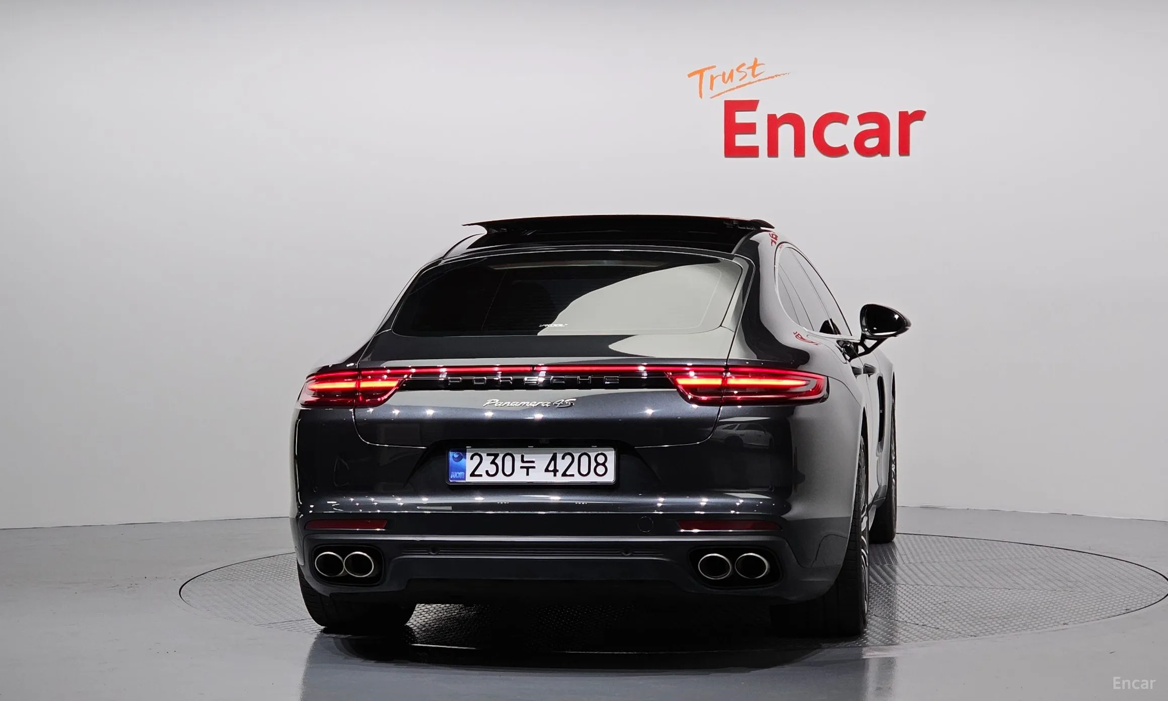 Porsche Panamera (971) превью 4