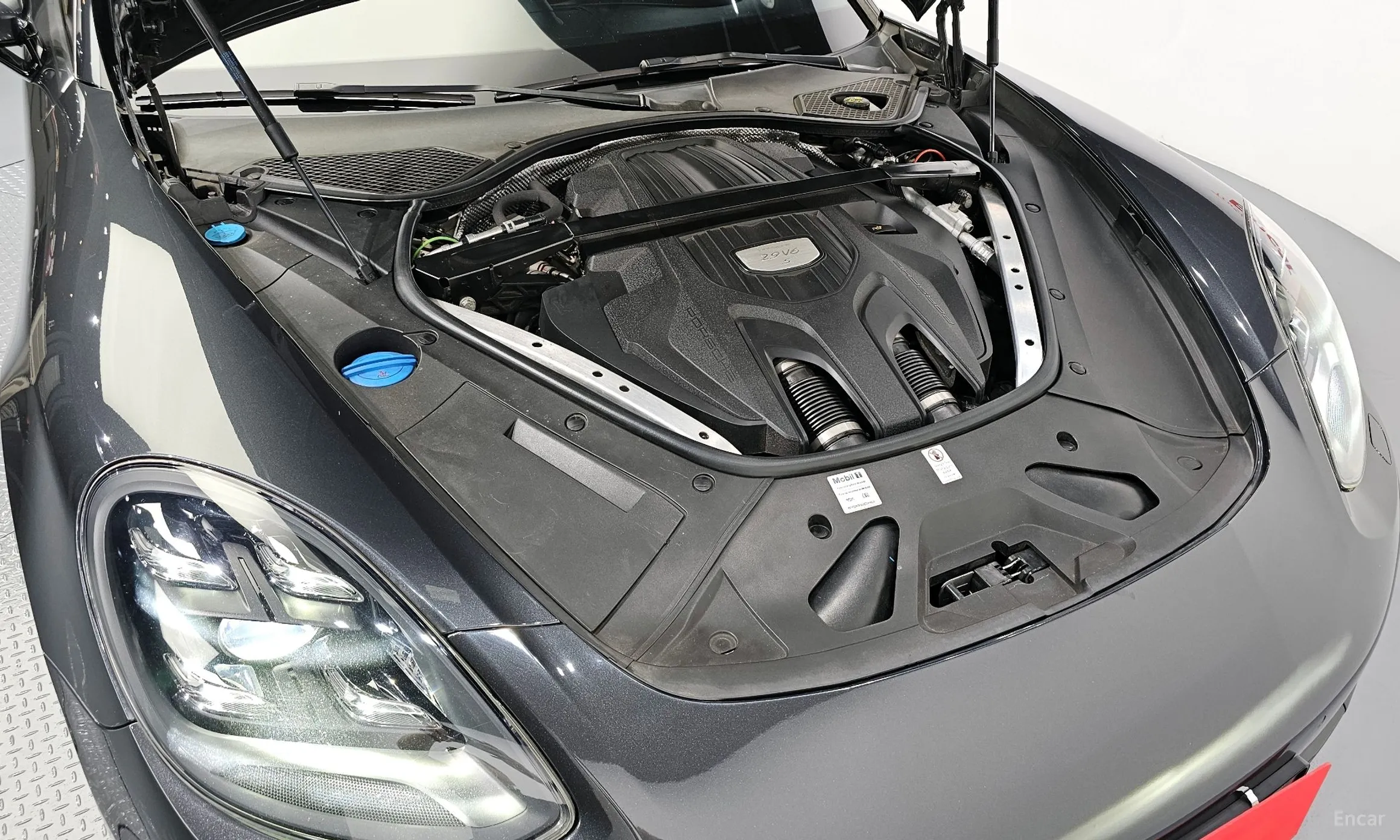 Porsche Panamera (971) превью 6