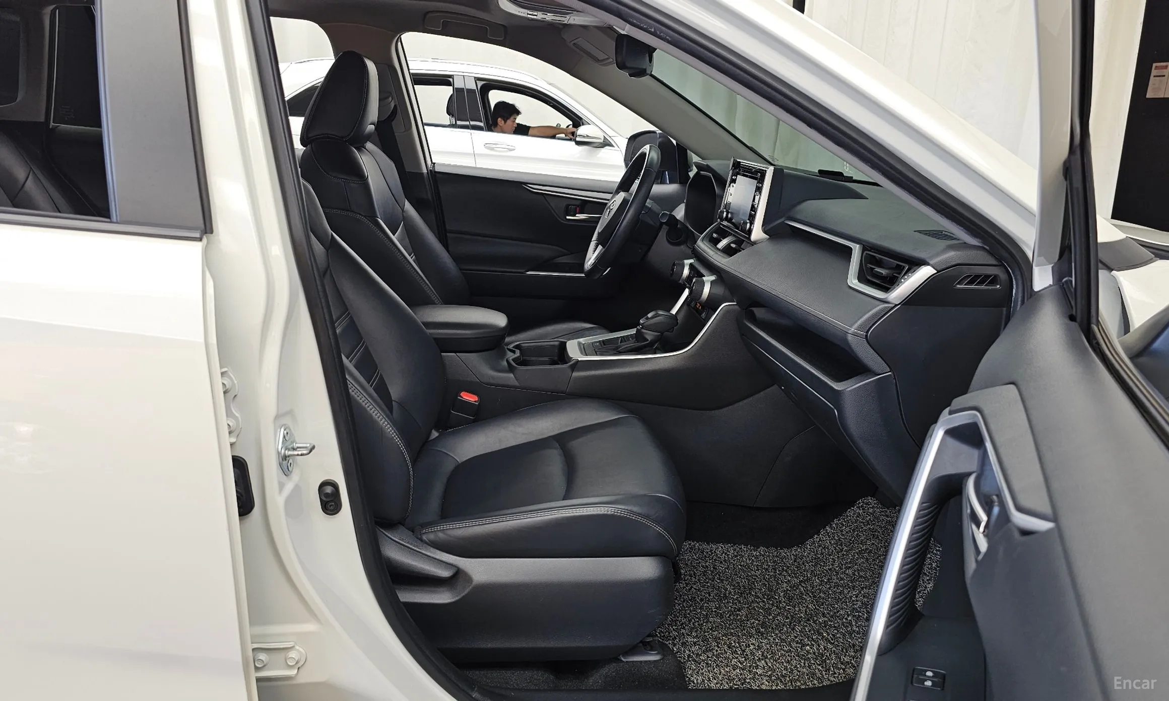Toyota RAV4 5th Generation превью 11