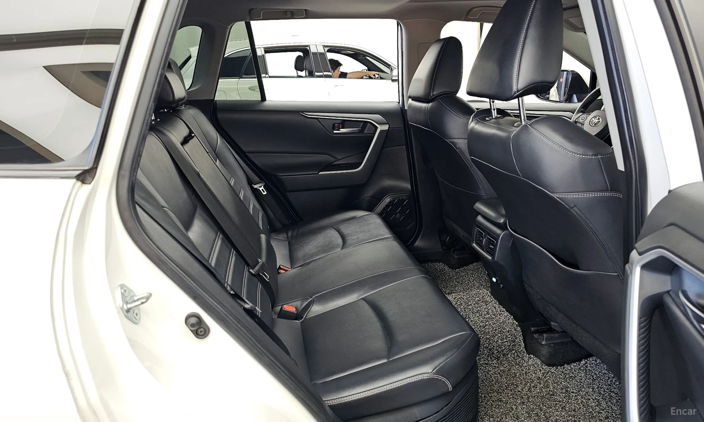 Toyota RAV4 5th Generation превью 12