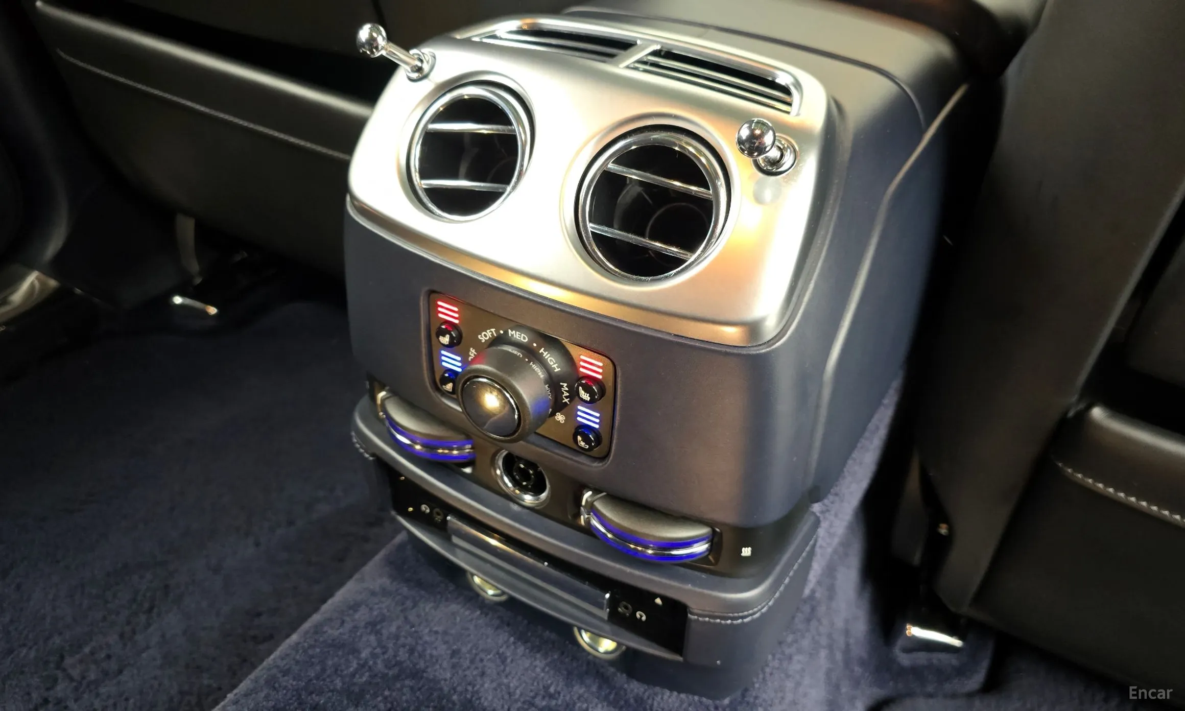 Rolls-Royce Ghost превью 19