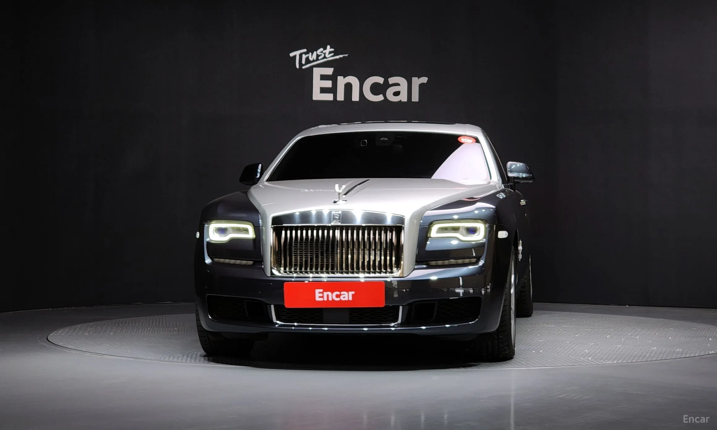 Rolls-Royce Ghost превью 3