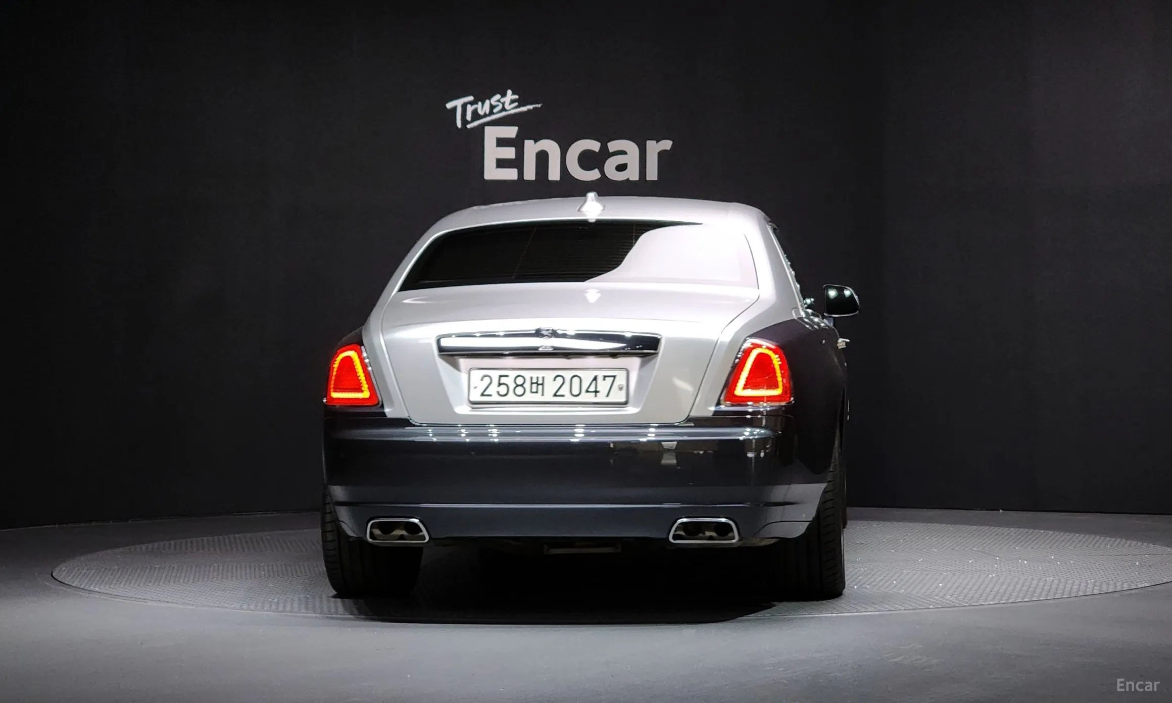 Rolls-Royce Ghost превью 4
