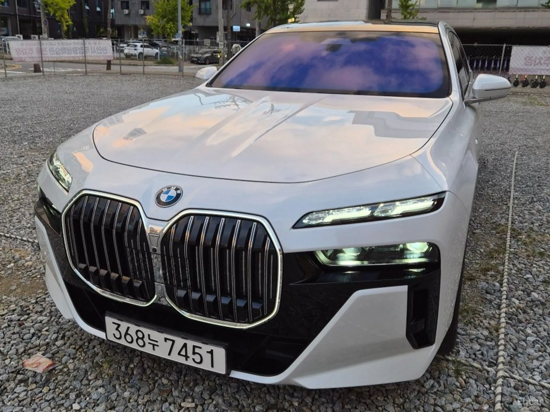 BMW 7 Series (G70) превью 3