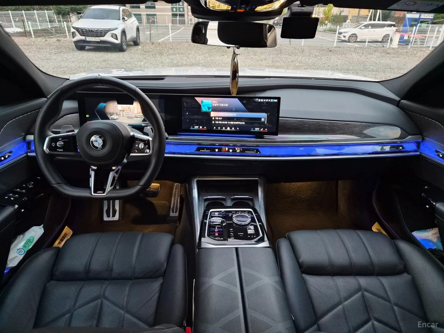 BMW 7 Series (G70) превью 7