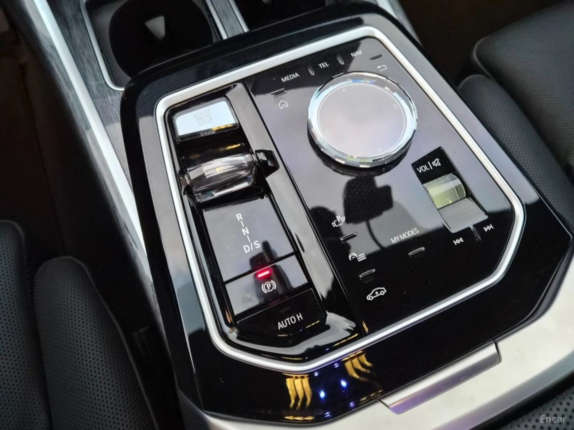 BMW 7 Series (G70) превью 9