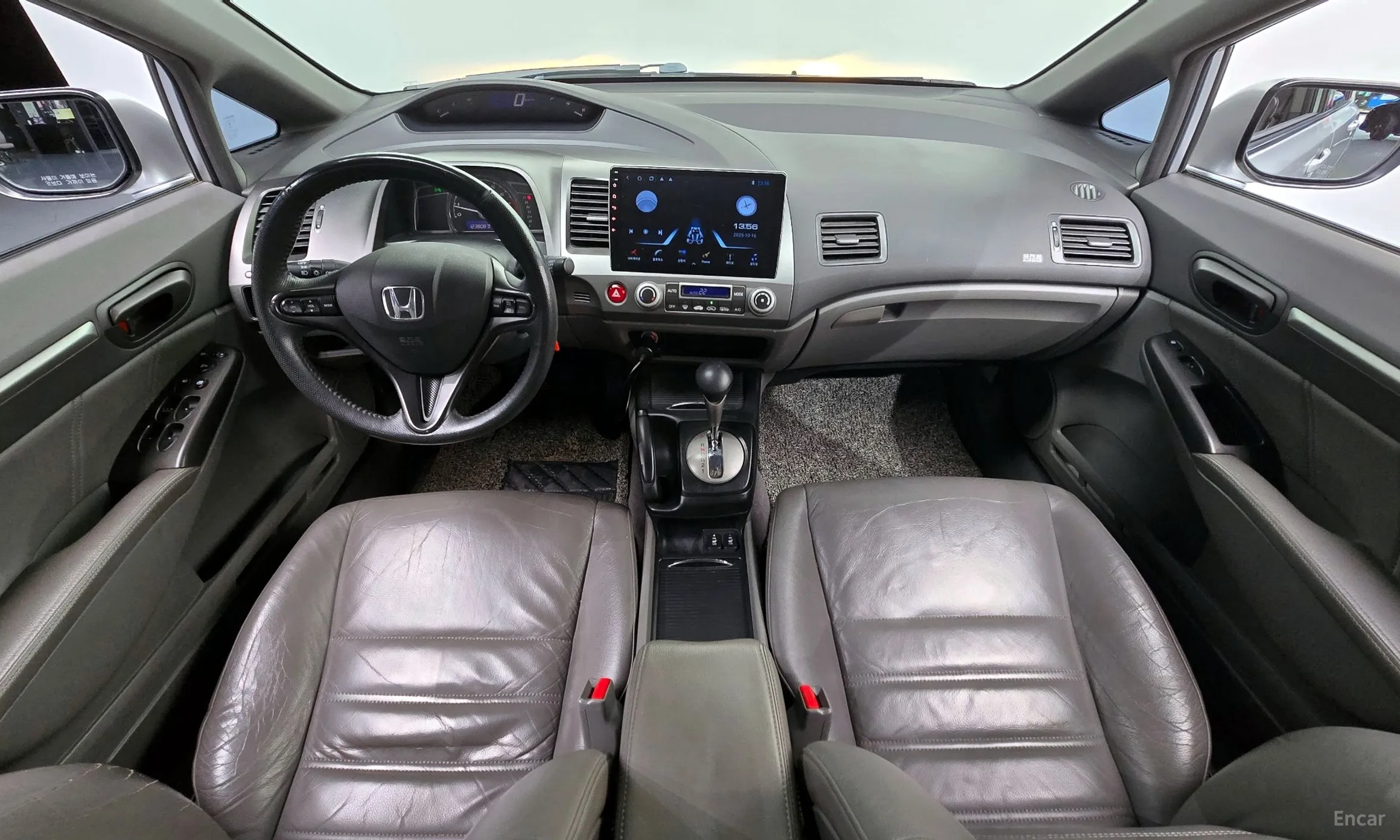 Honda Civic превью 7