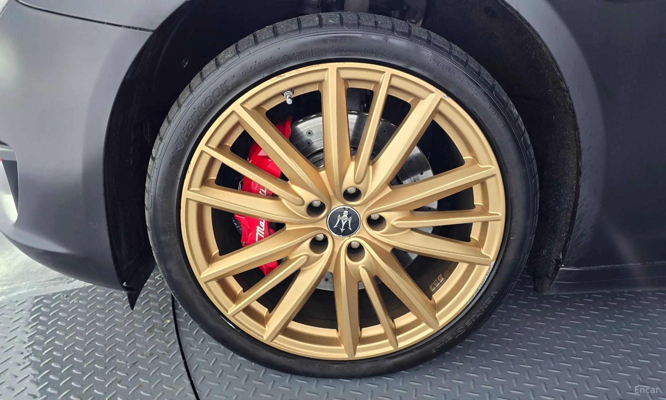 Maserati Quattroporte превью 5