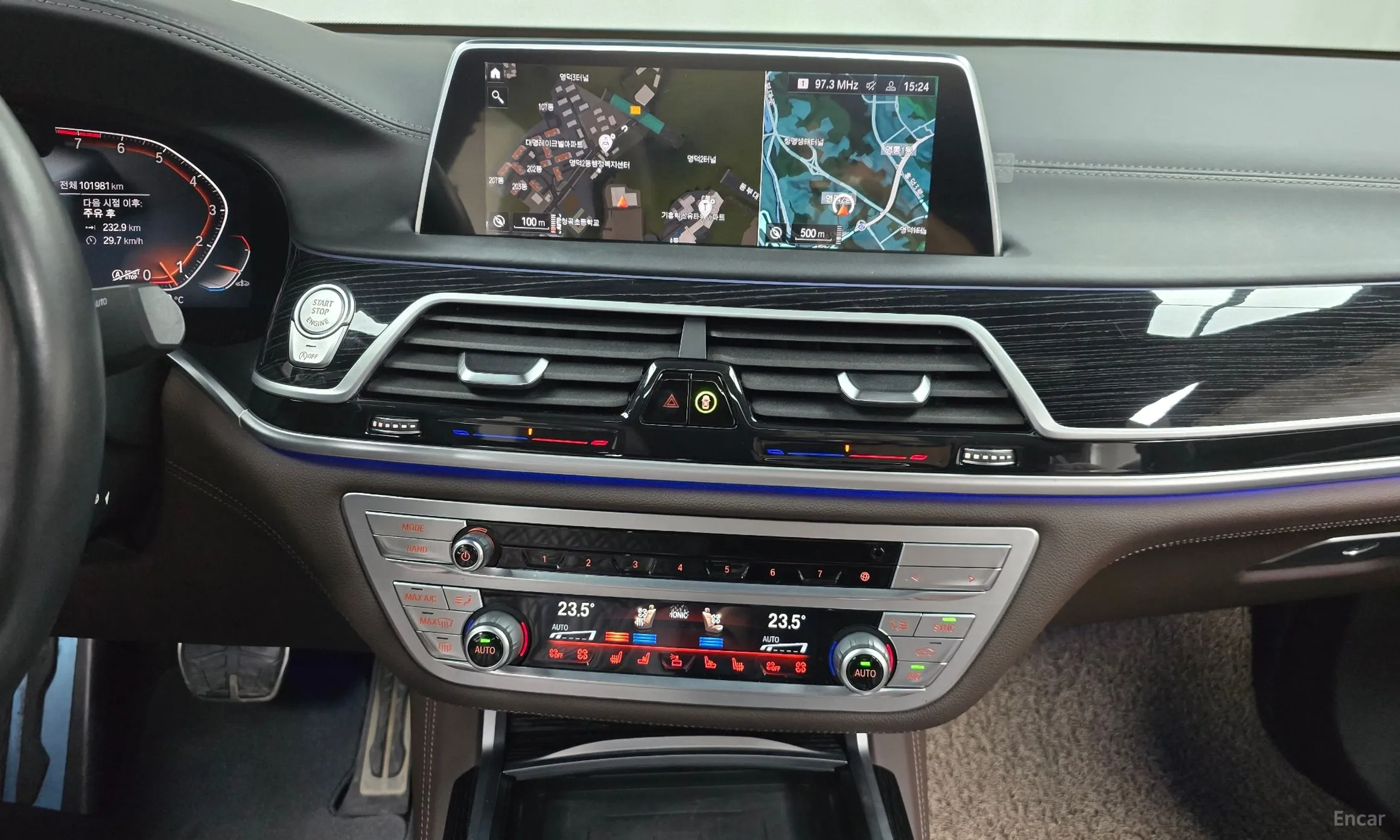 BMW 7 Series (G11) превью 14