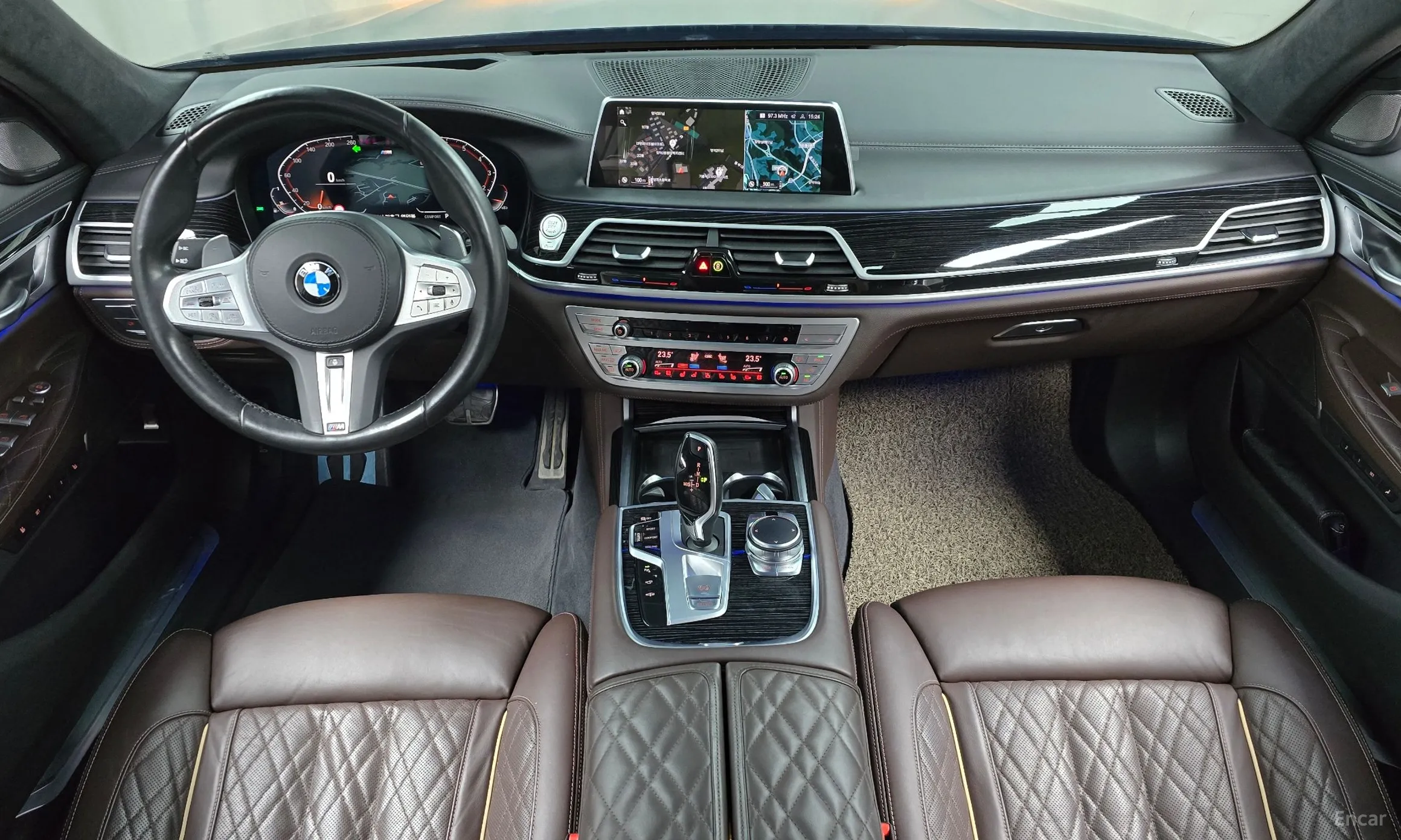 BMW 7 Series (G11) превью 7