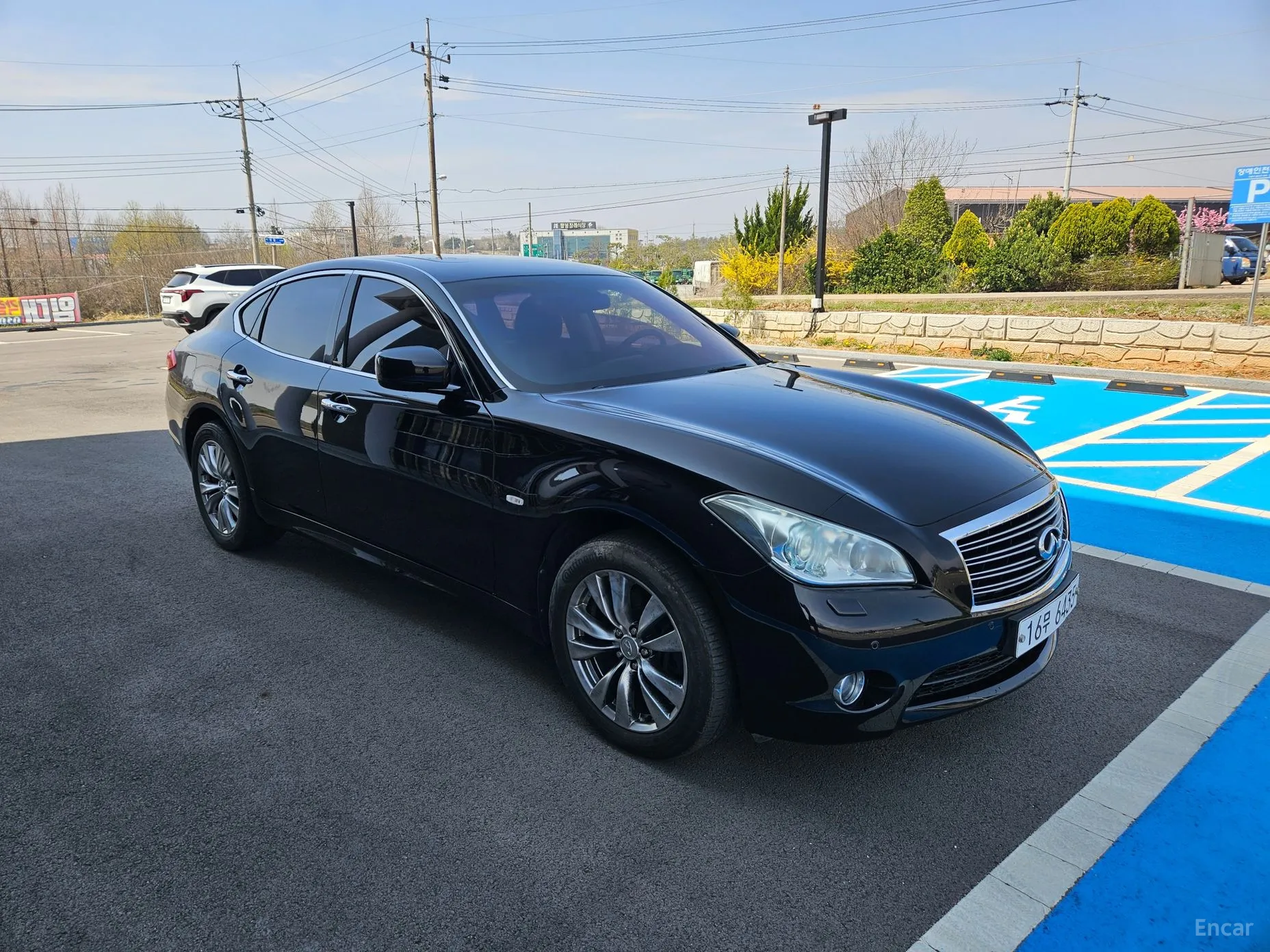 Infiniti M37 превью 3