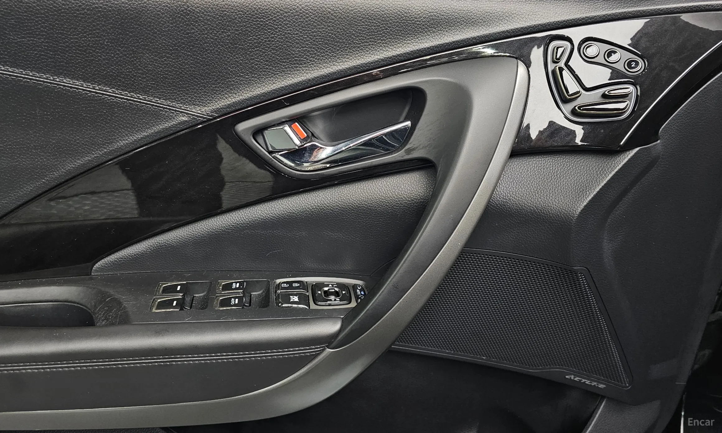 Hyundai Grandeur HG превью 17