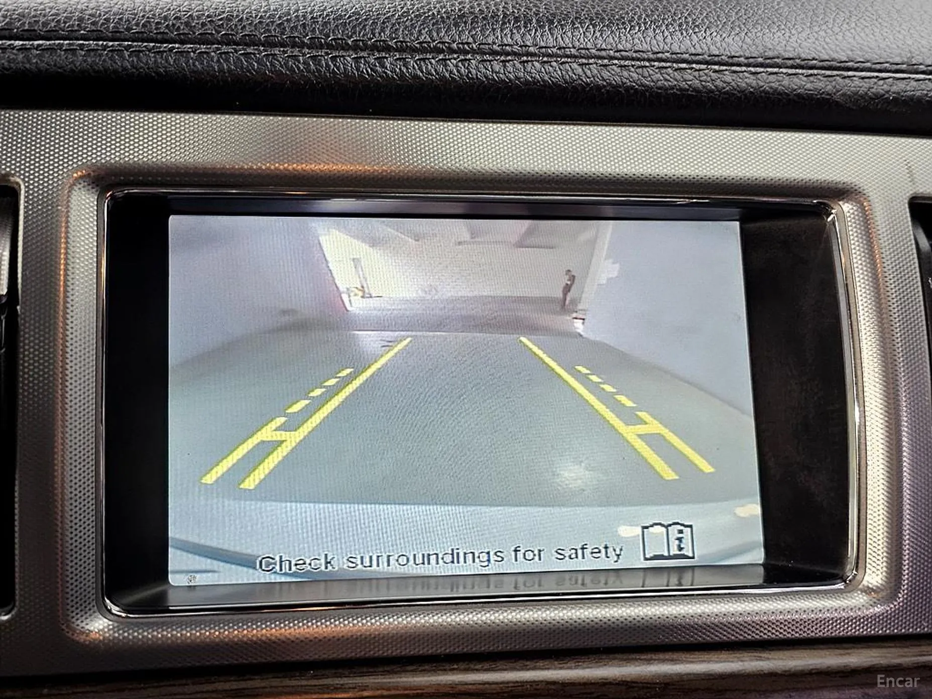 Jaguar New XF превью 14