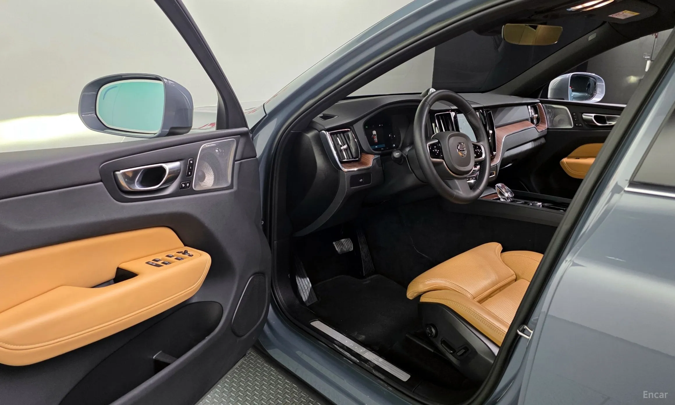 Volvo XC60 Gen 2 превью 10