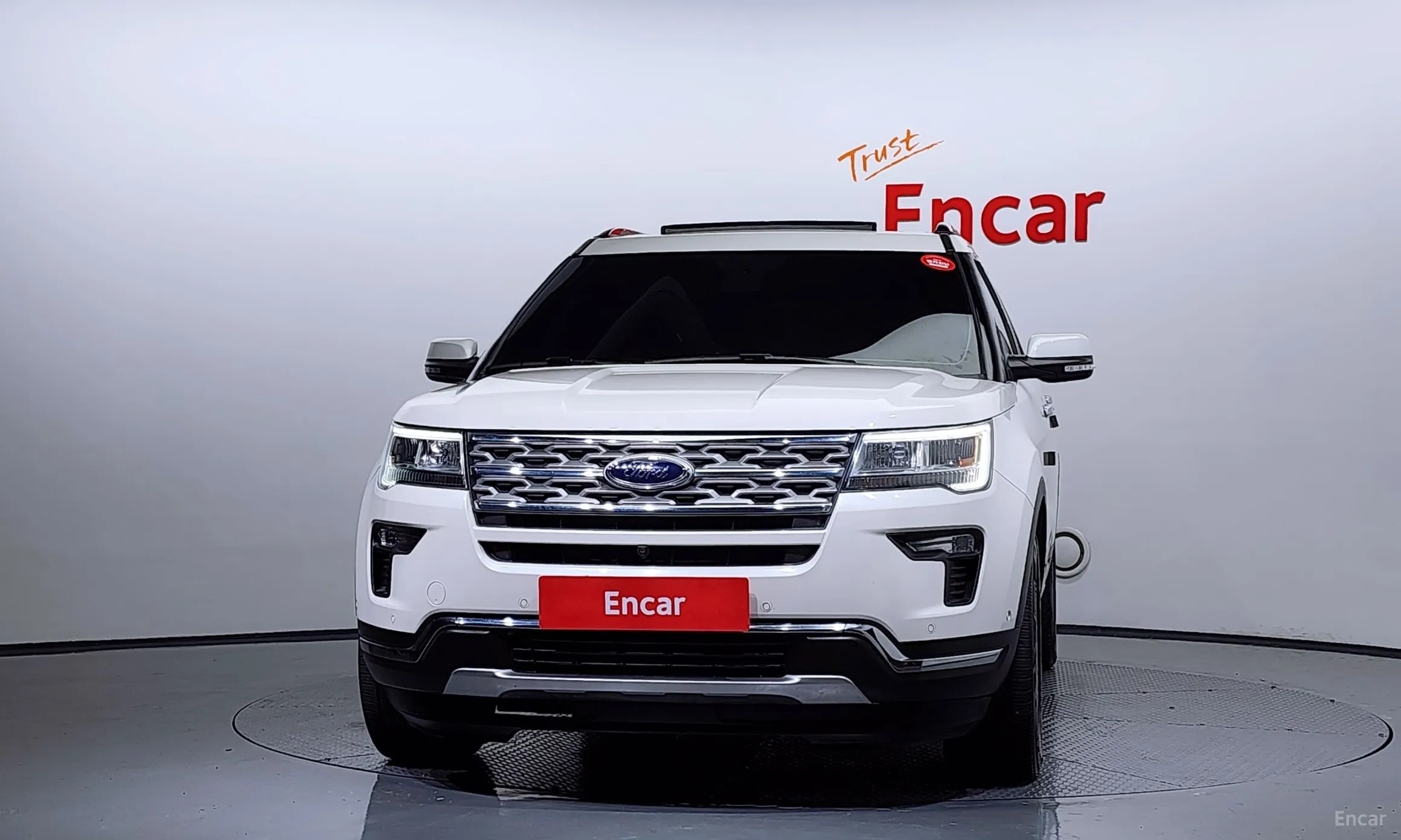 Ford Explorer превью 3