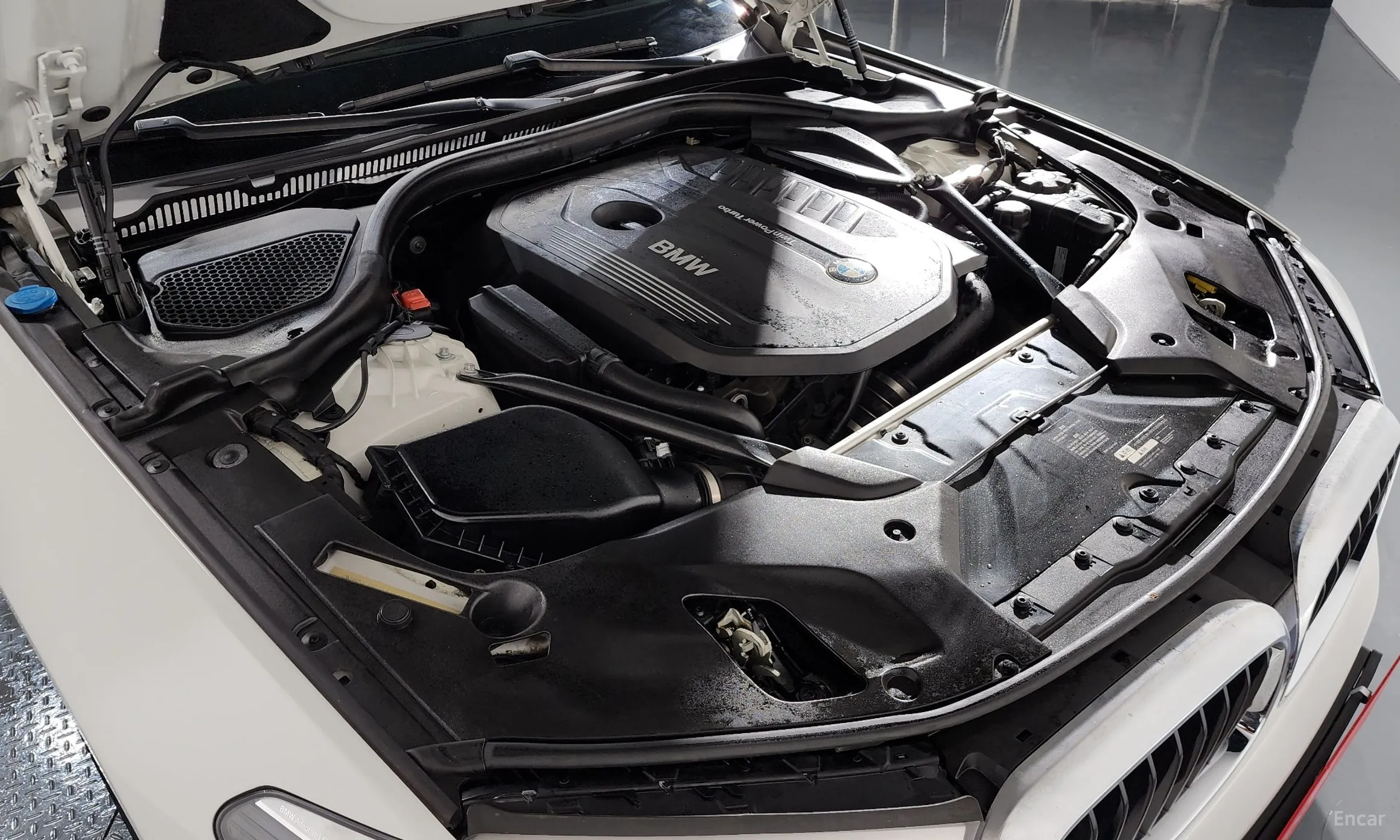 BMW 5 Series (G30) превью 6