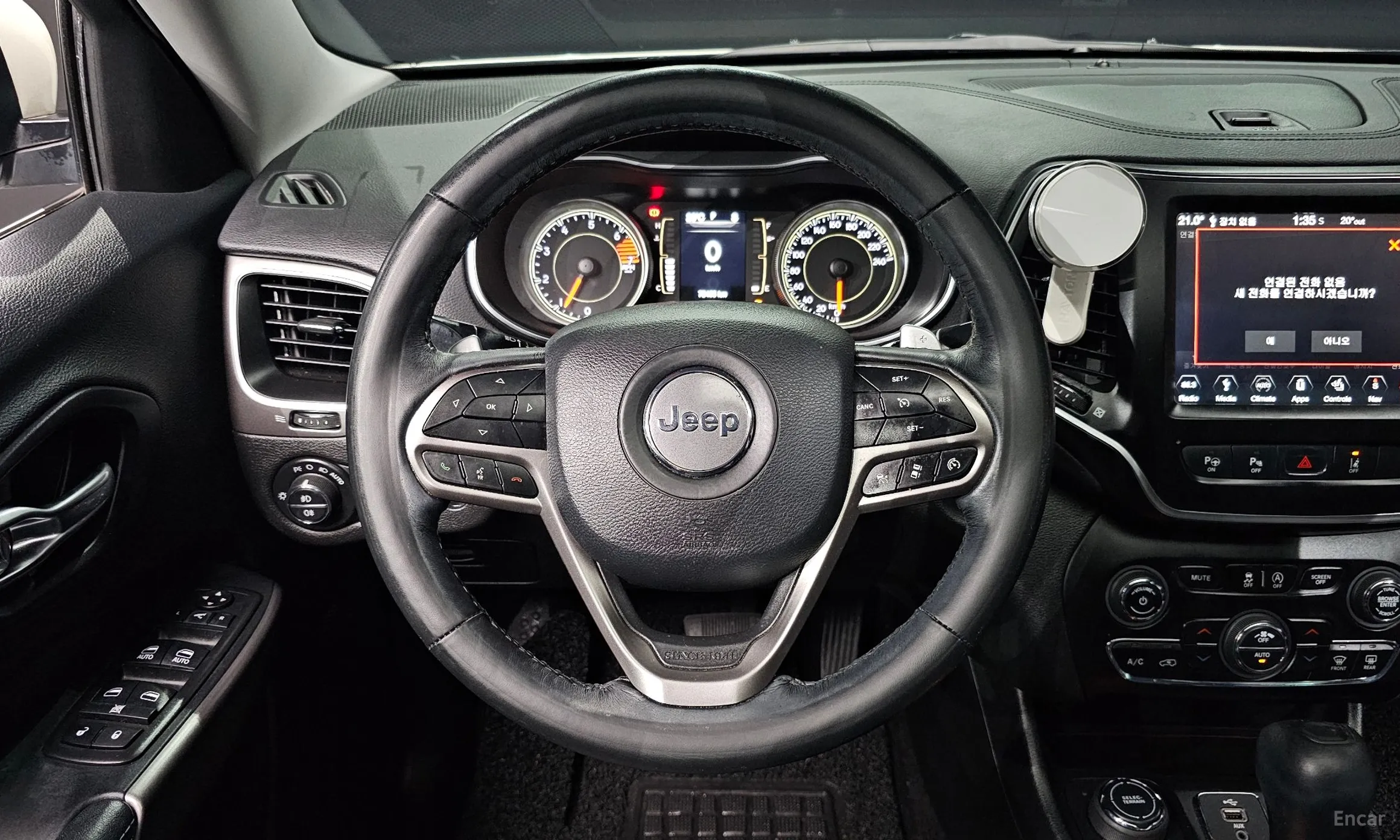 Jeep Cherokee (KL) превью 13