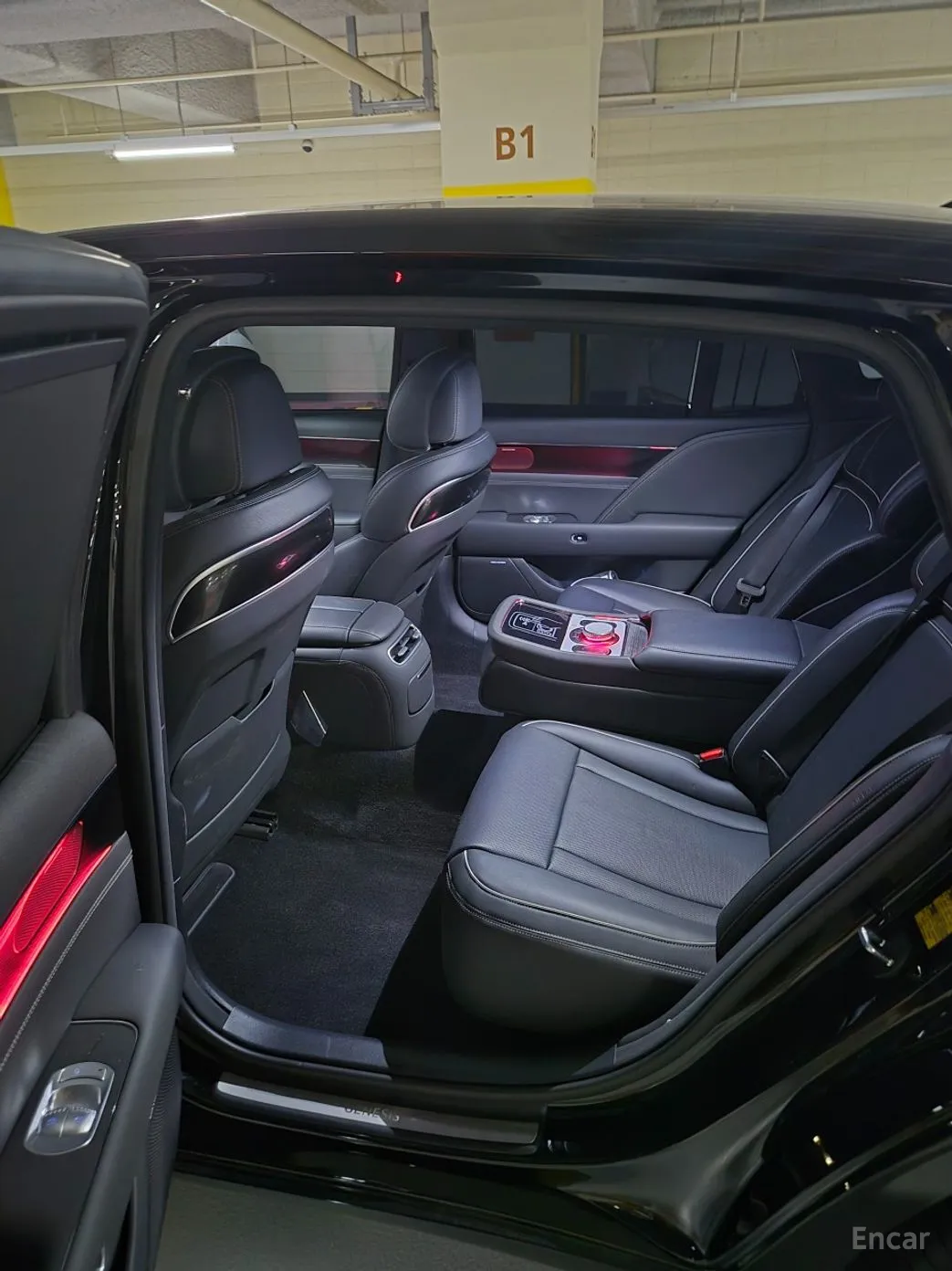 Genesis G90 (RS4) превью 14