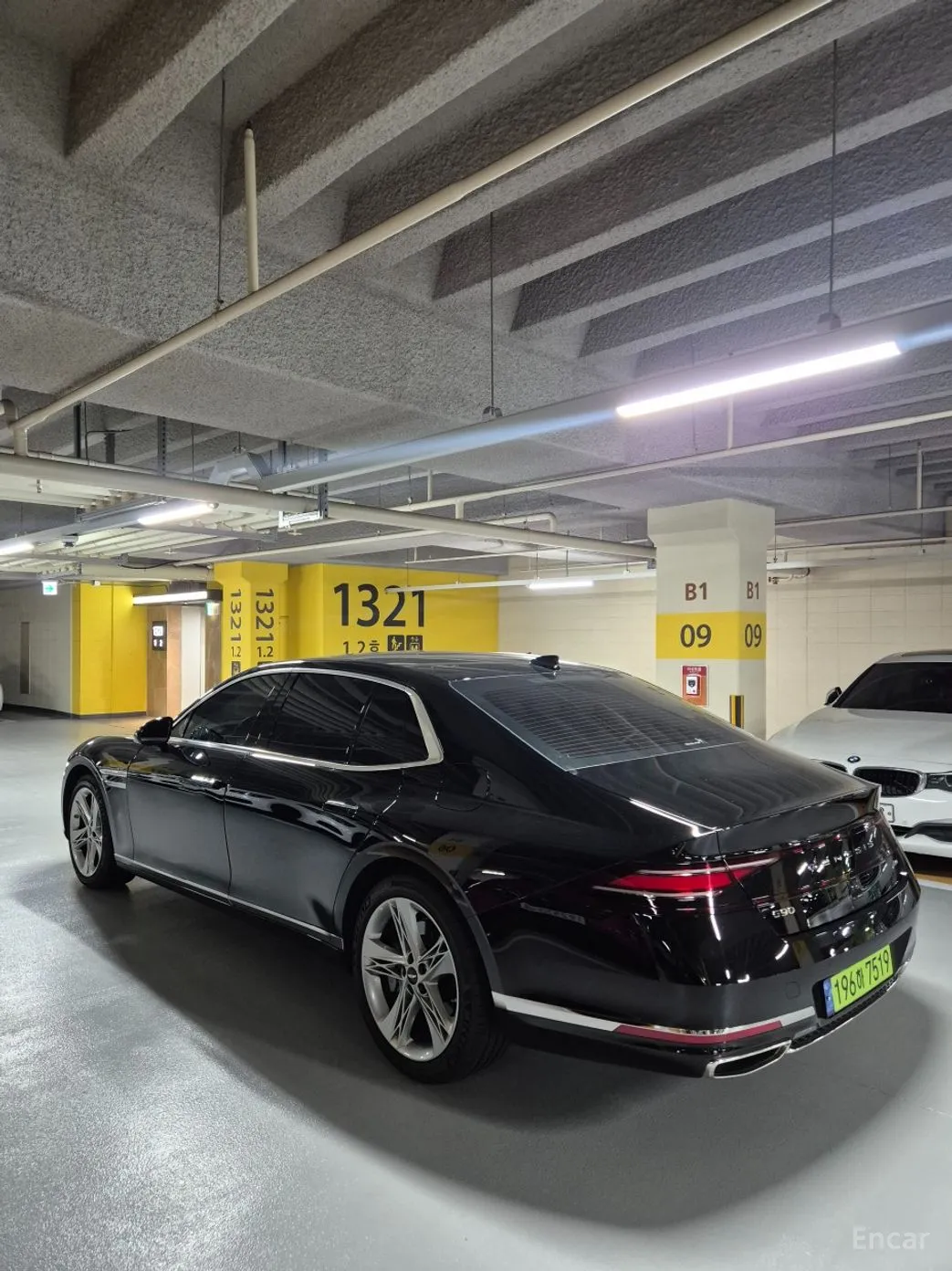 Genesis G90 (RS4) превью 6