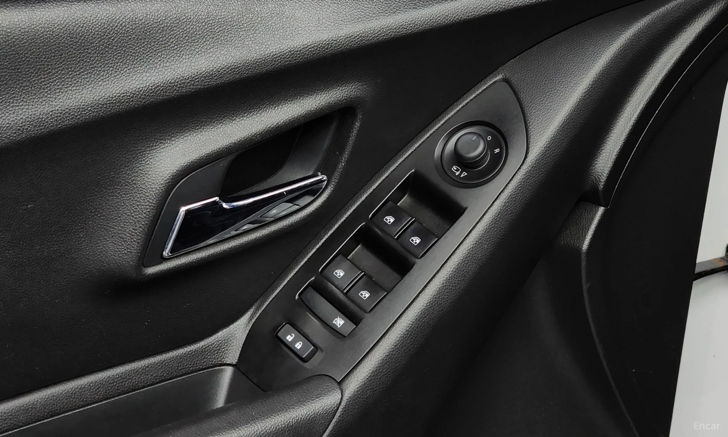 Chevrolet (GM Daewoo) Trax превью 13