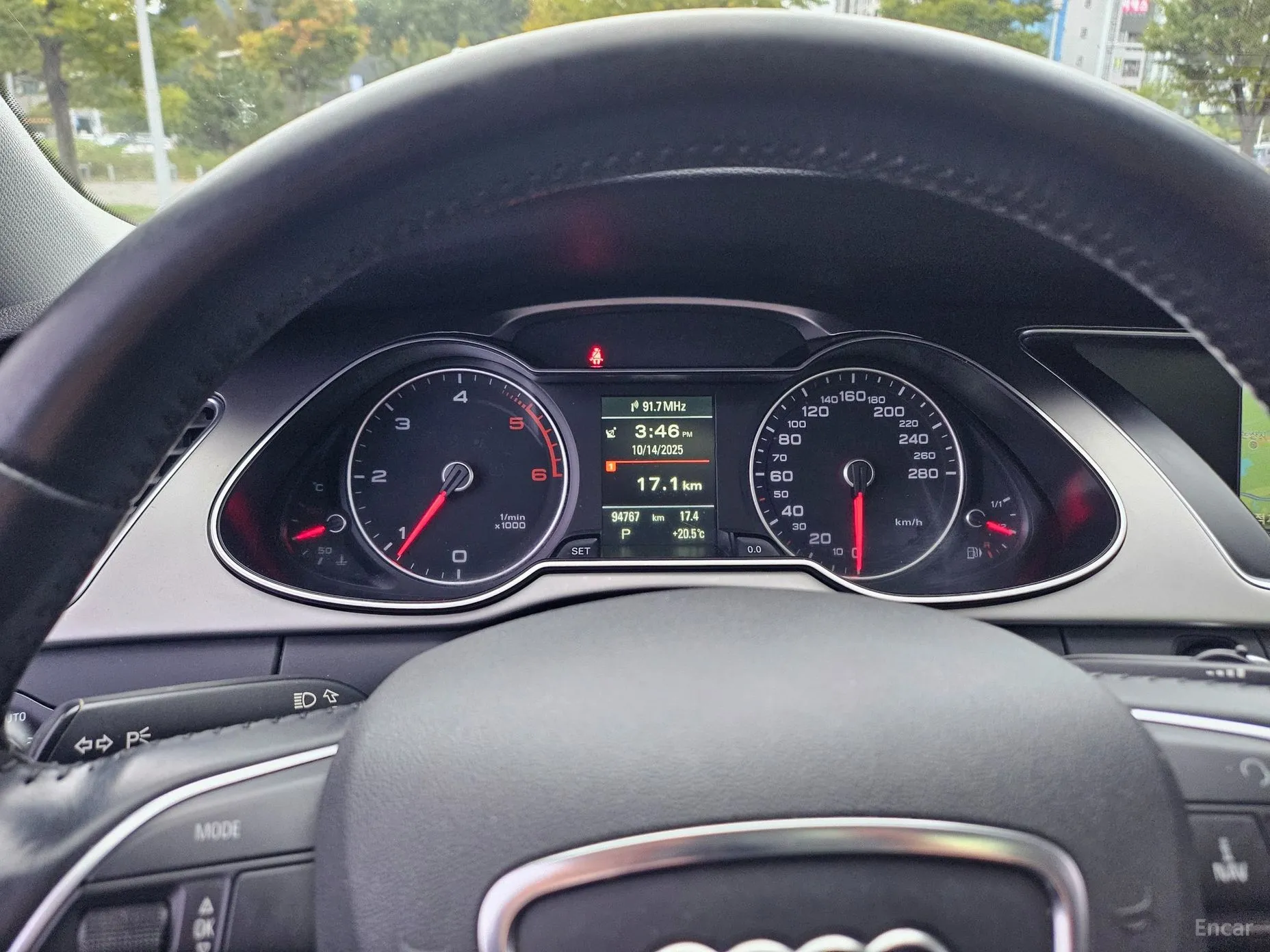 Audi New A4 превью 17