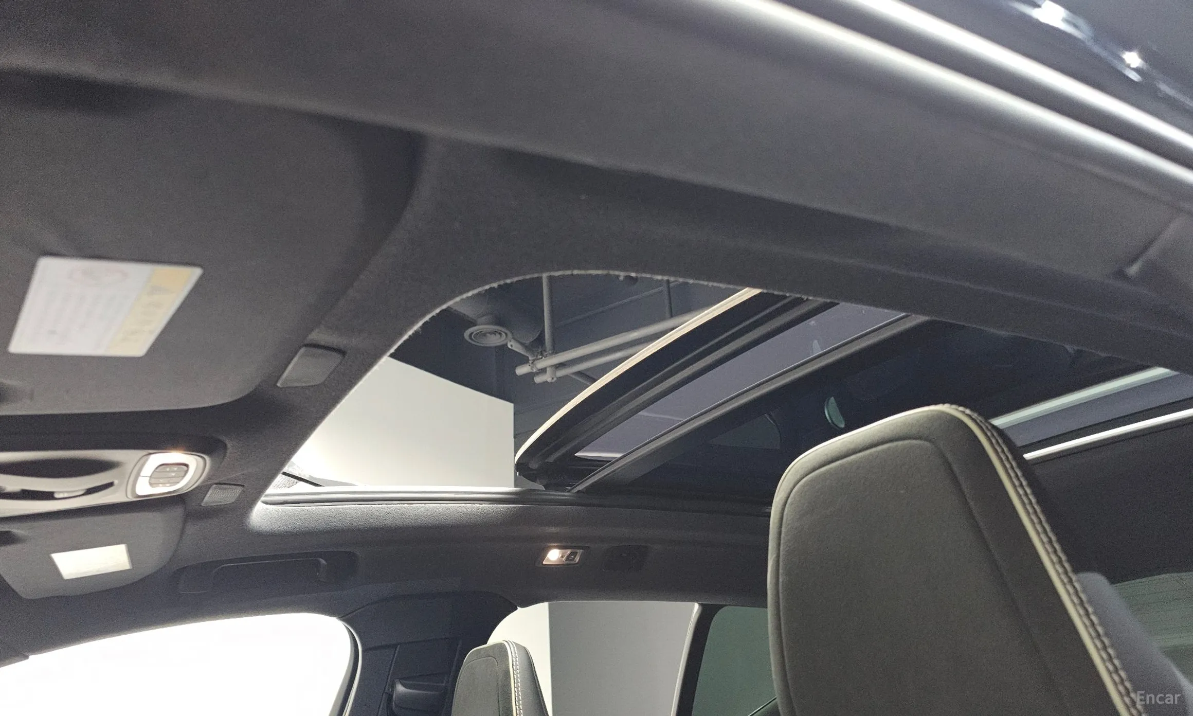 Volvo XC40 превью 19