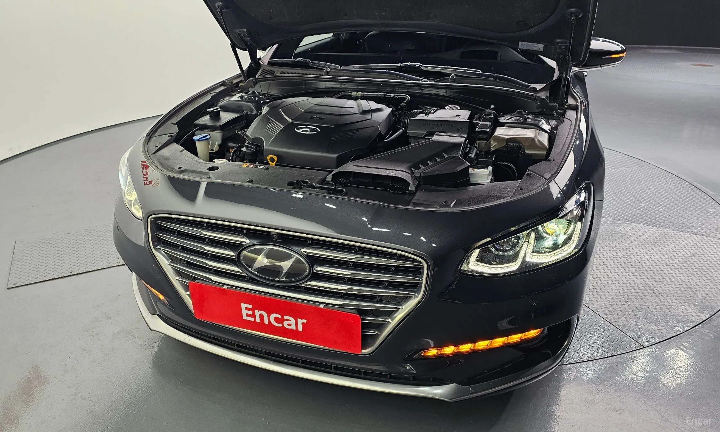 Hyundai Grandeur IG превью 6
