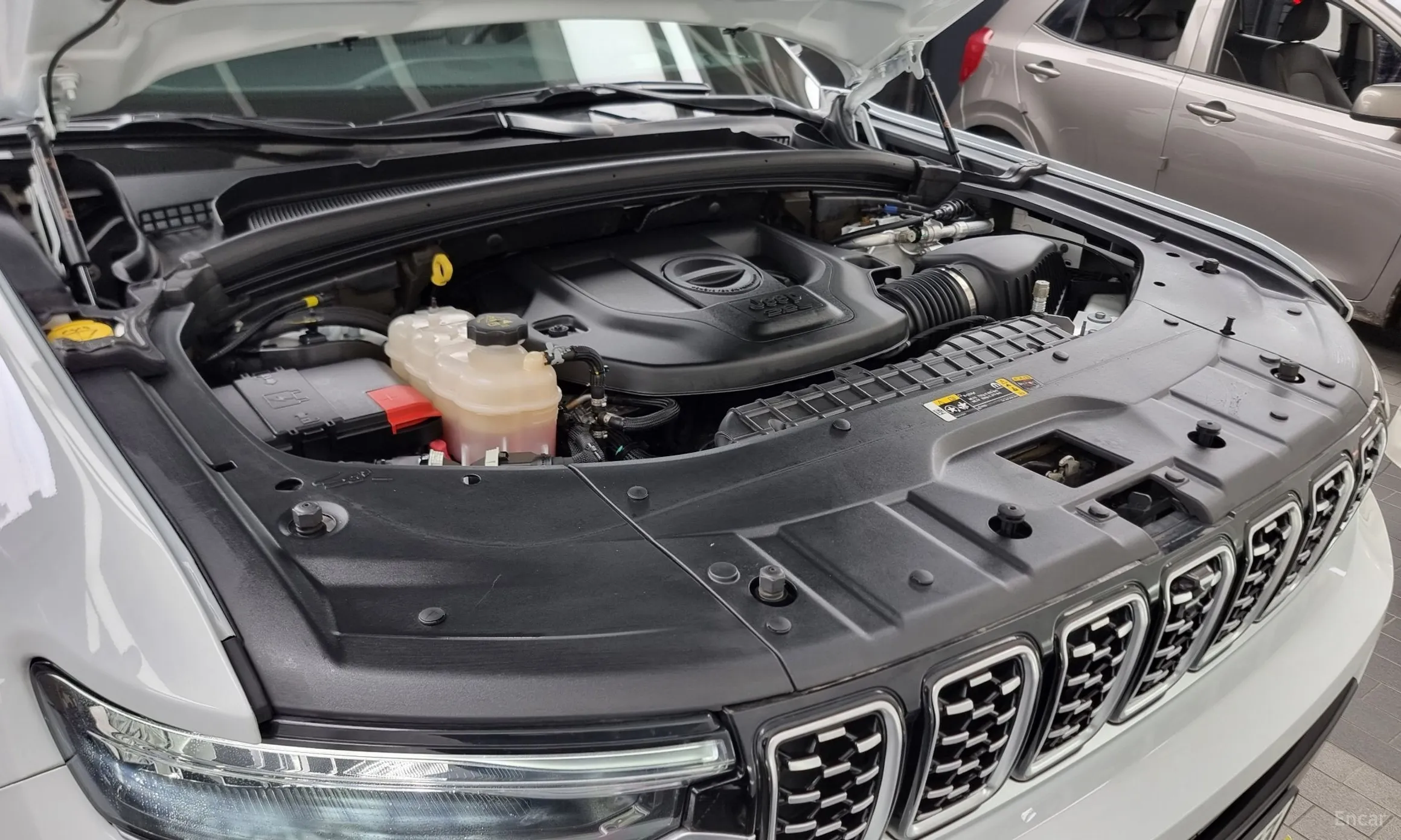 Jeep Grand Cherokee (WL) превью 6