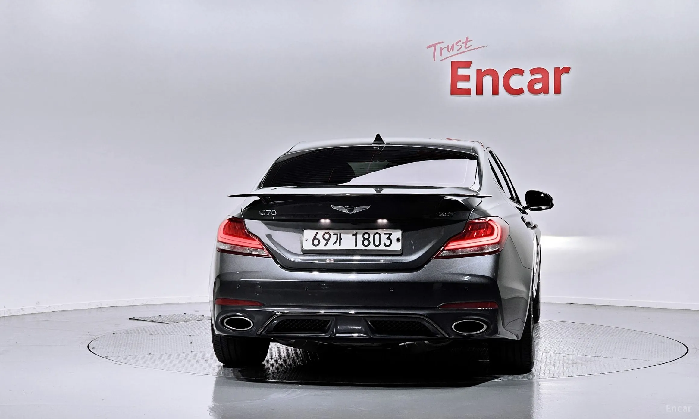 Genesis G70 превью 4