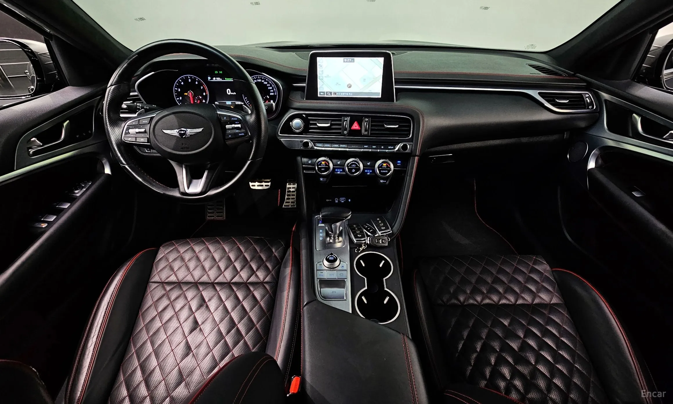 Genesis G70 превью 7