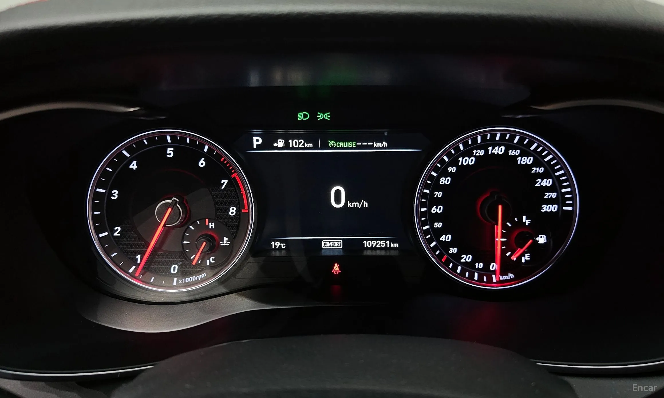Genesis G70 превью 8