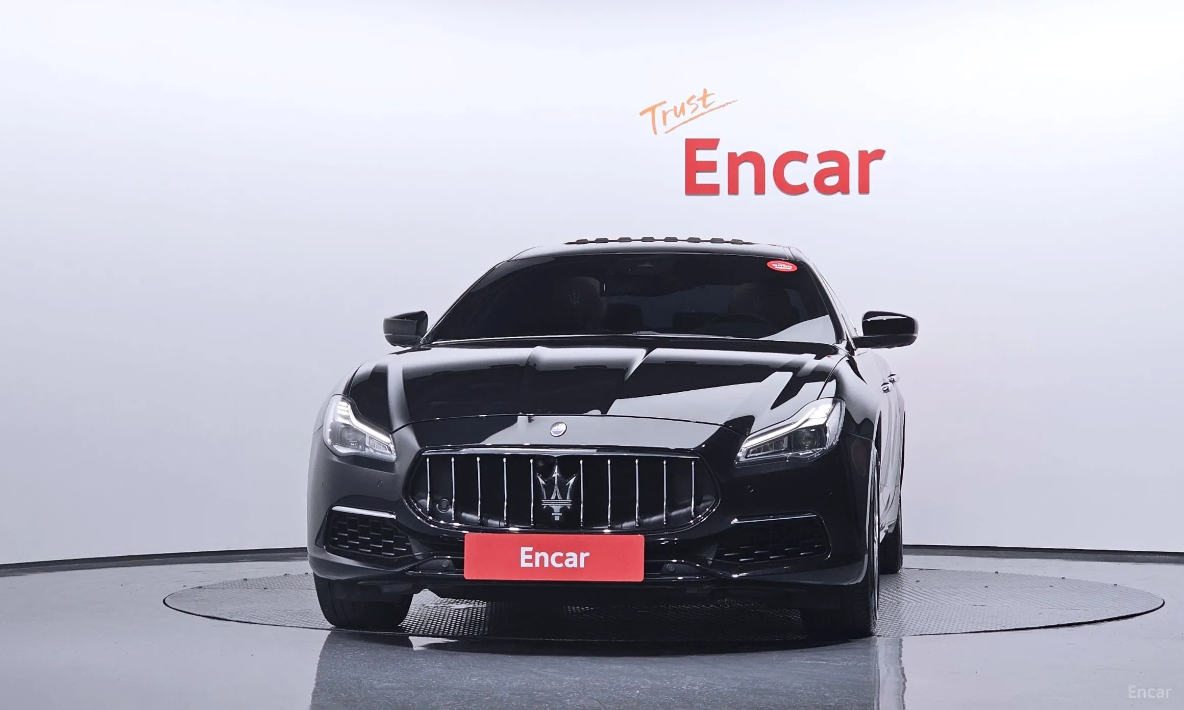 Maserati Quattroporte превью 3