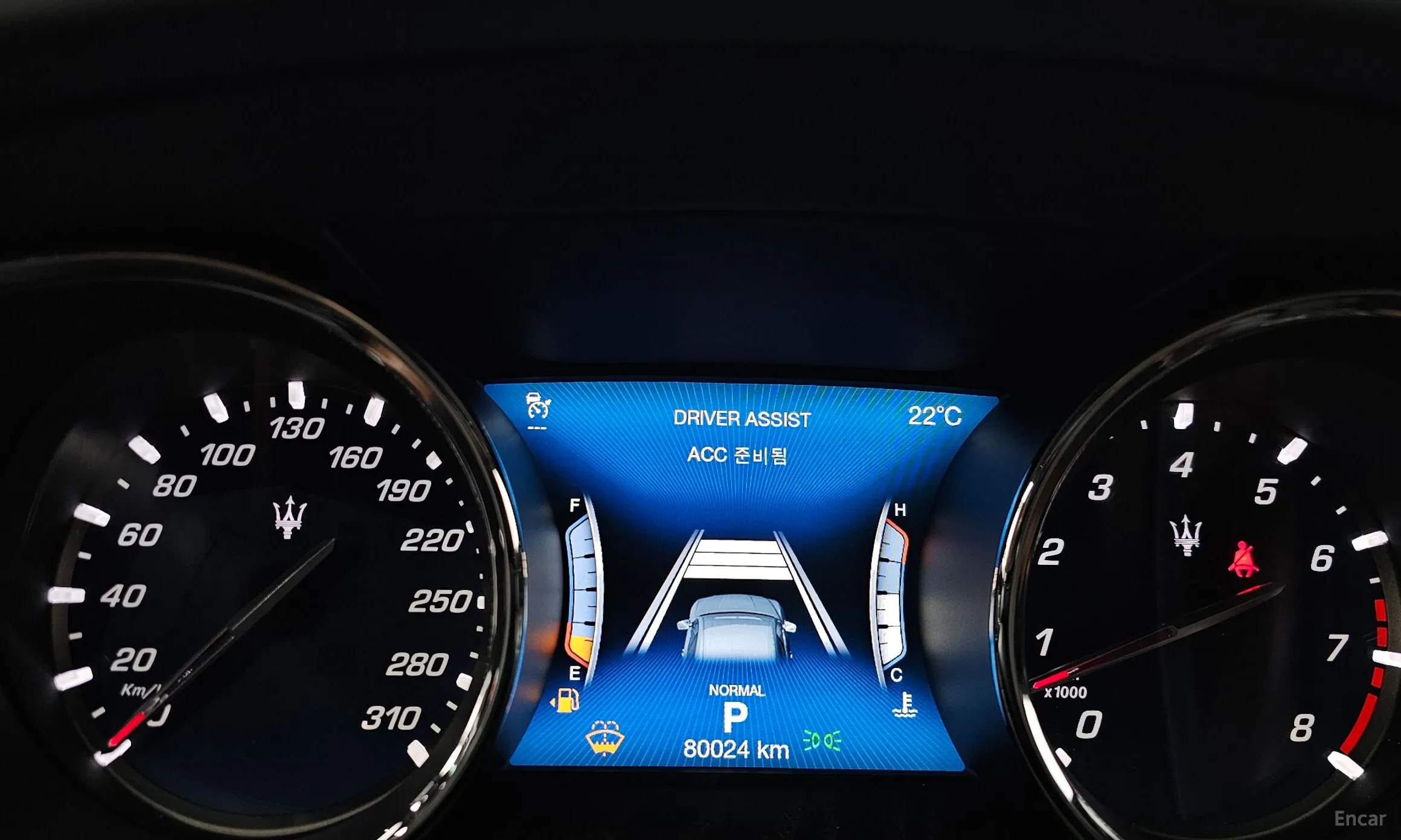 Maserati Quattroporte превью 8