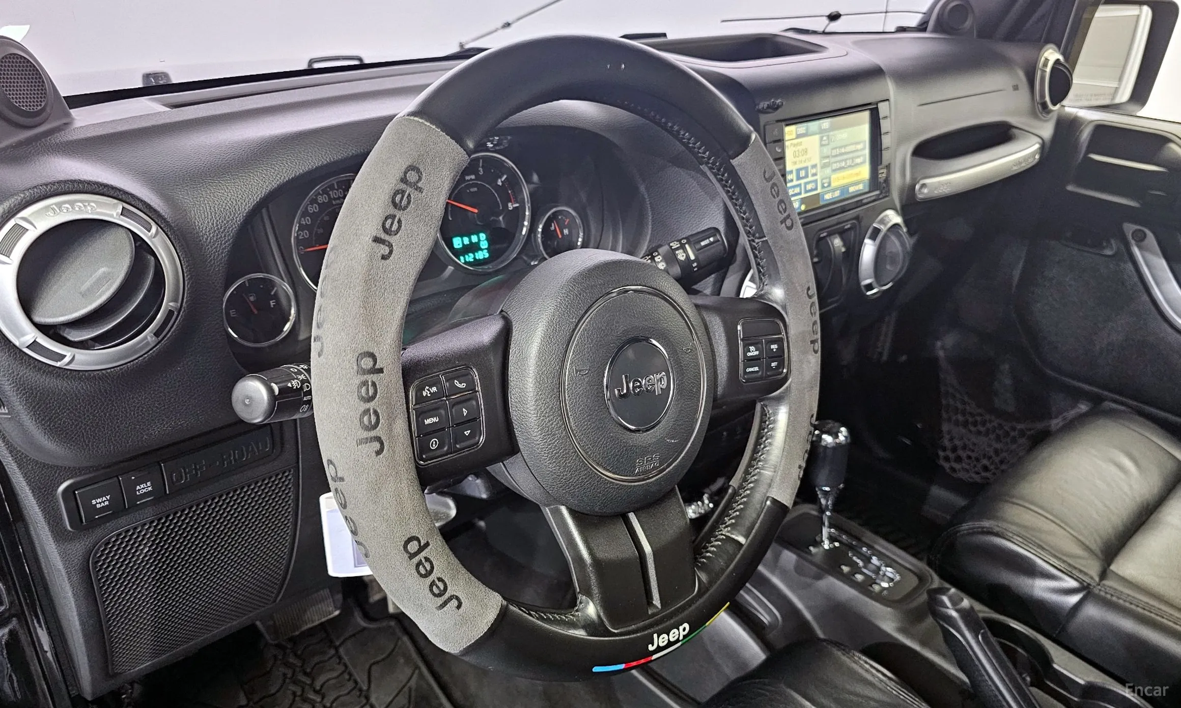 Jeep Wrangler (JK) превью 13