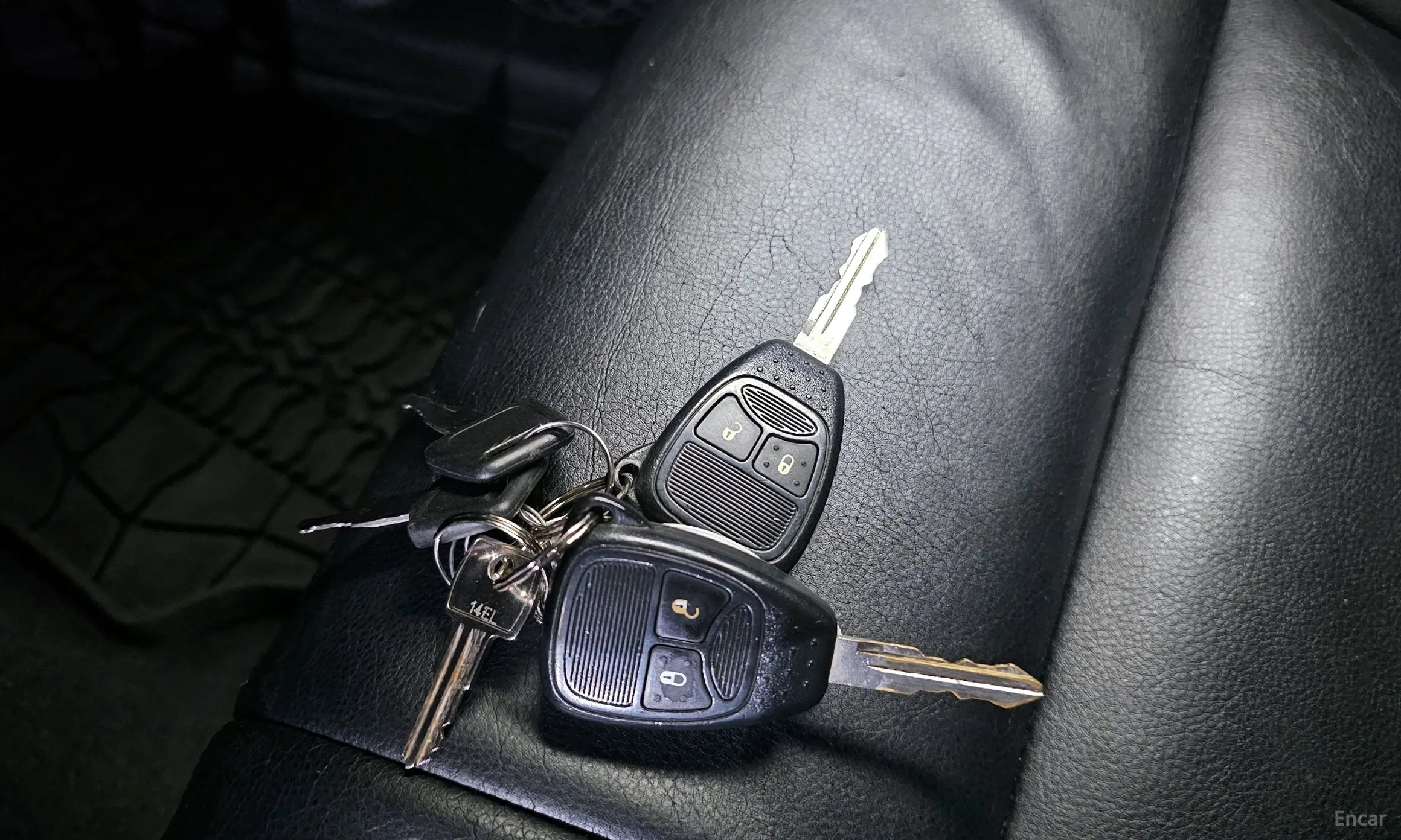 Jeep Wrangler (JK) превью 19