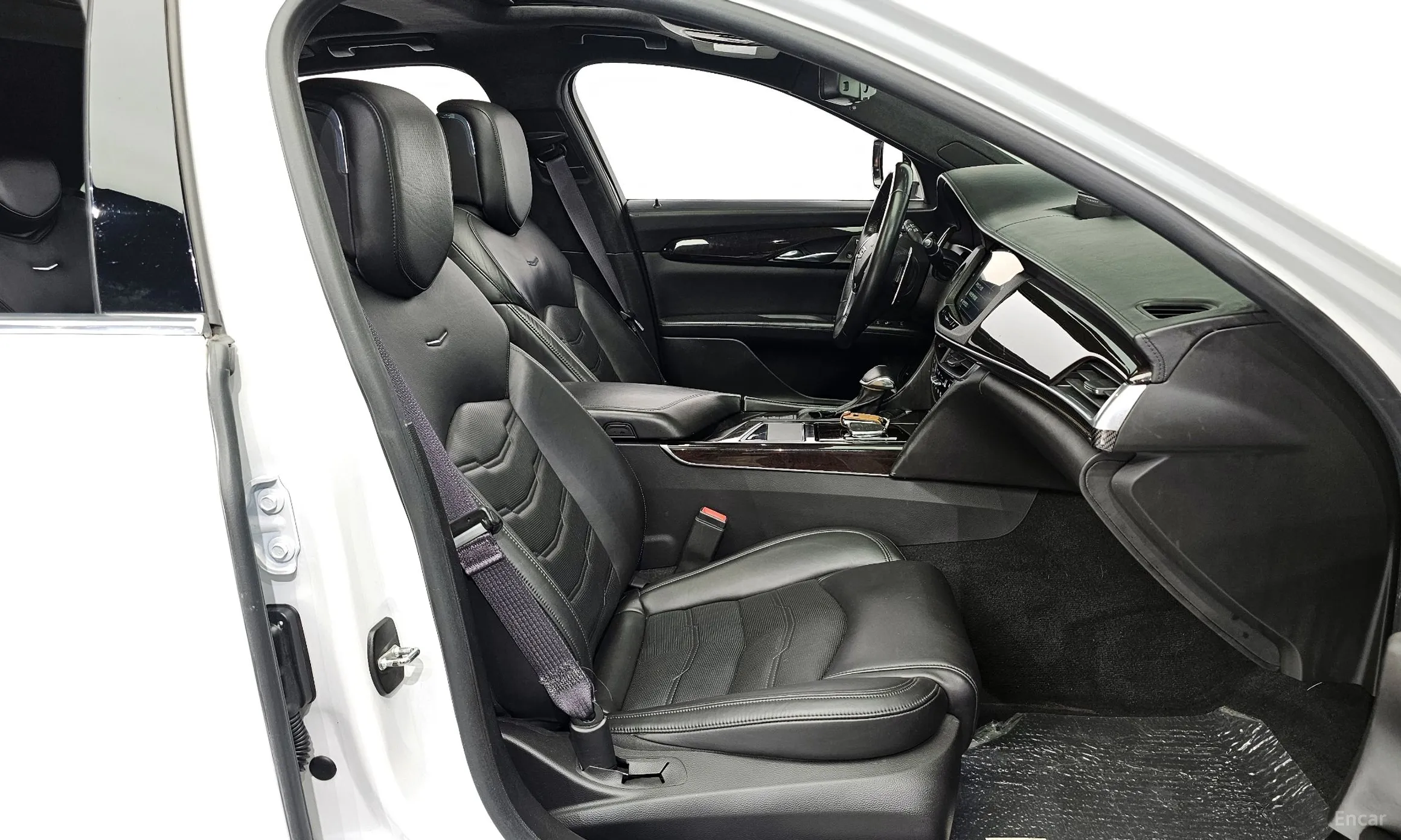 Cadillac CT6 превью 10
