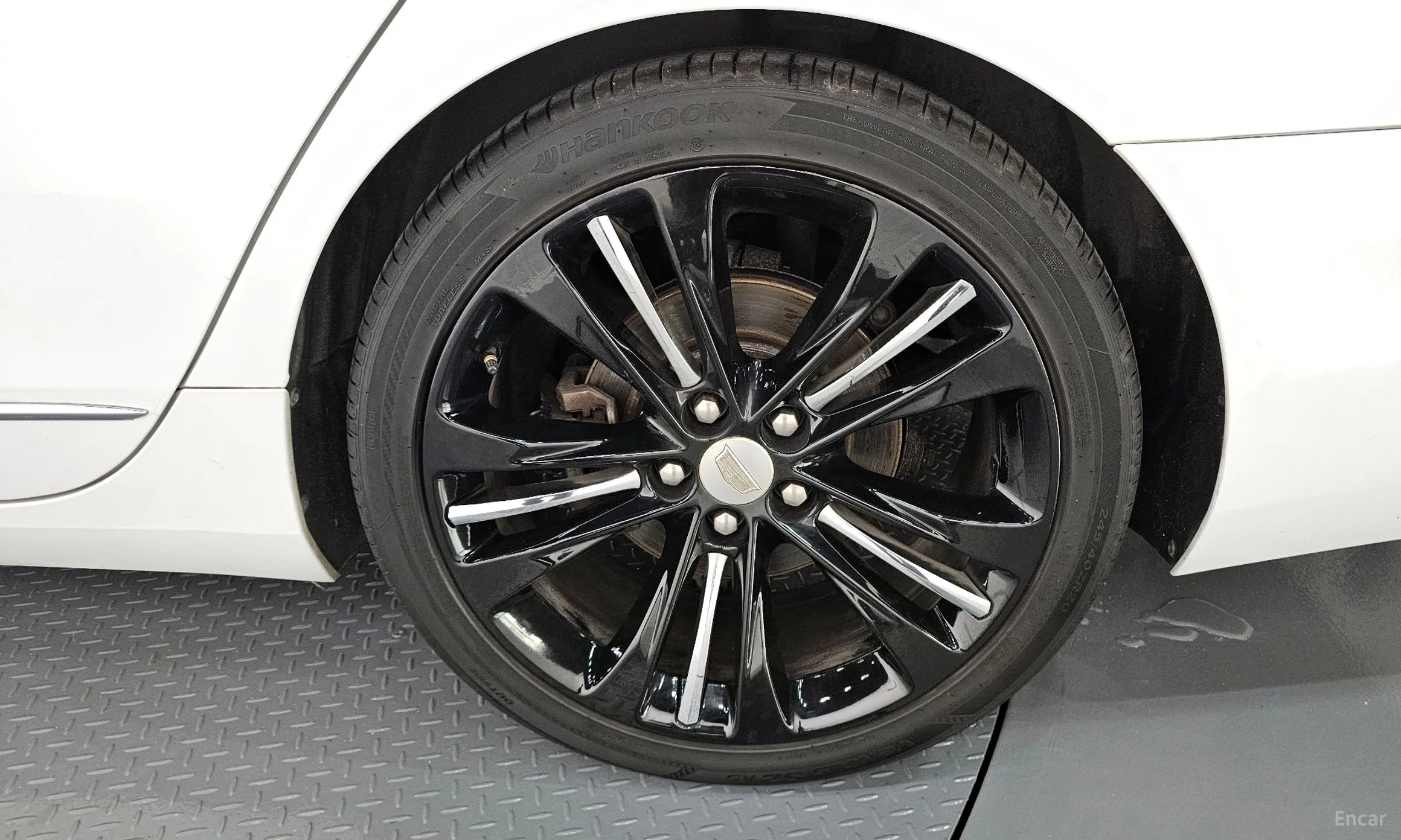 Cadillac CT6 превью 5