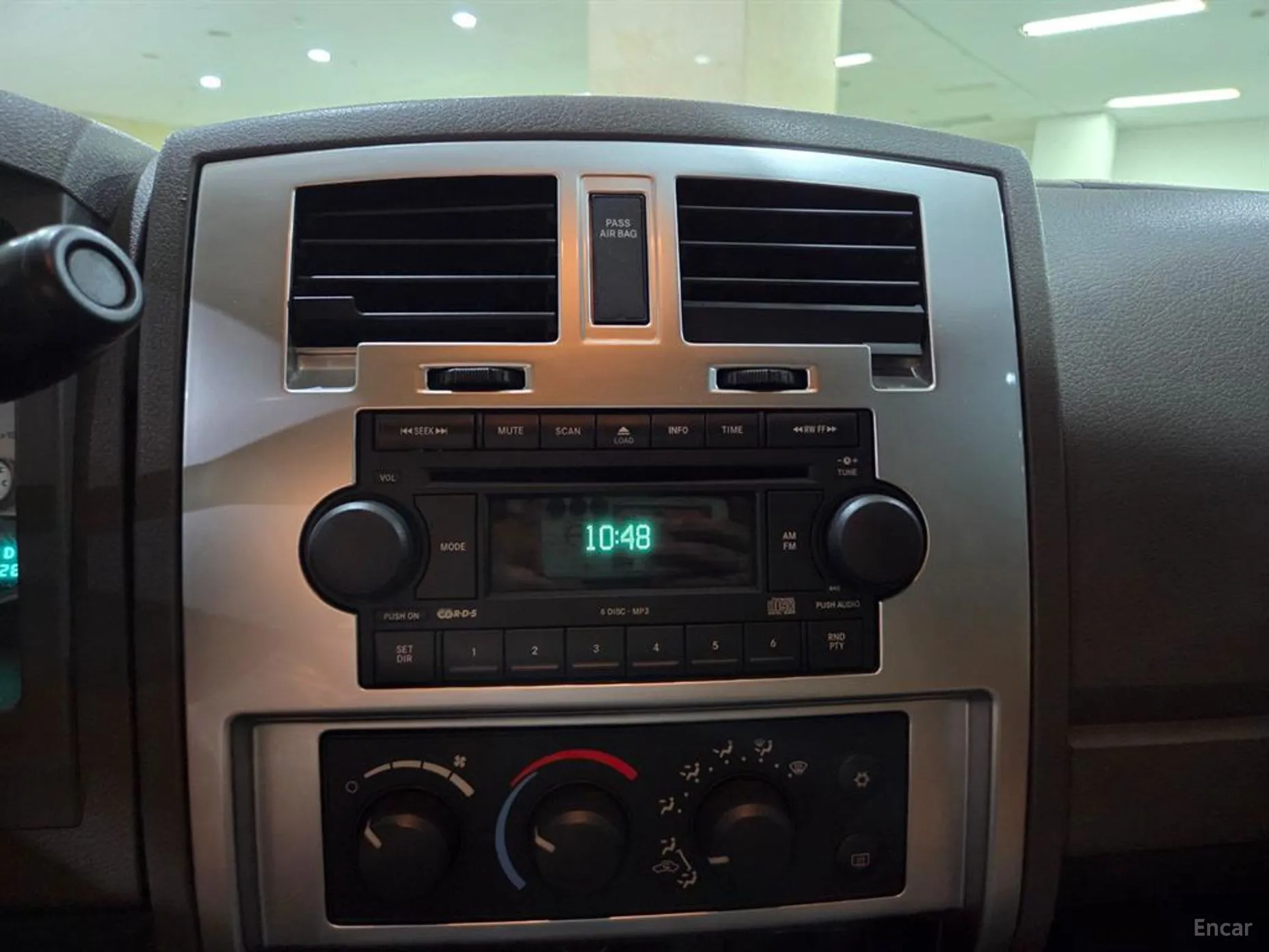 Dodge Dakota превью 11