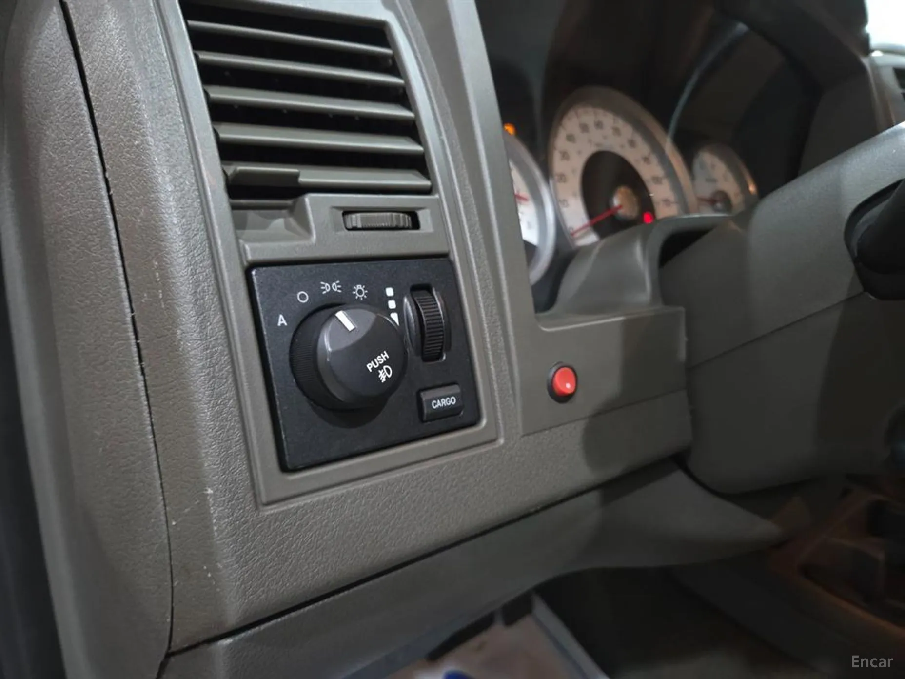 Dodge Dakota превью 14
