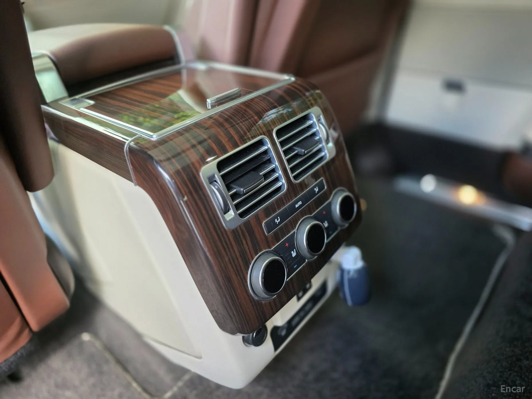Land Rover Range Rover 4th Generation превью 15