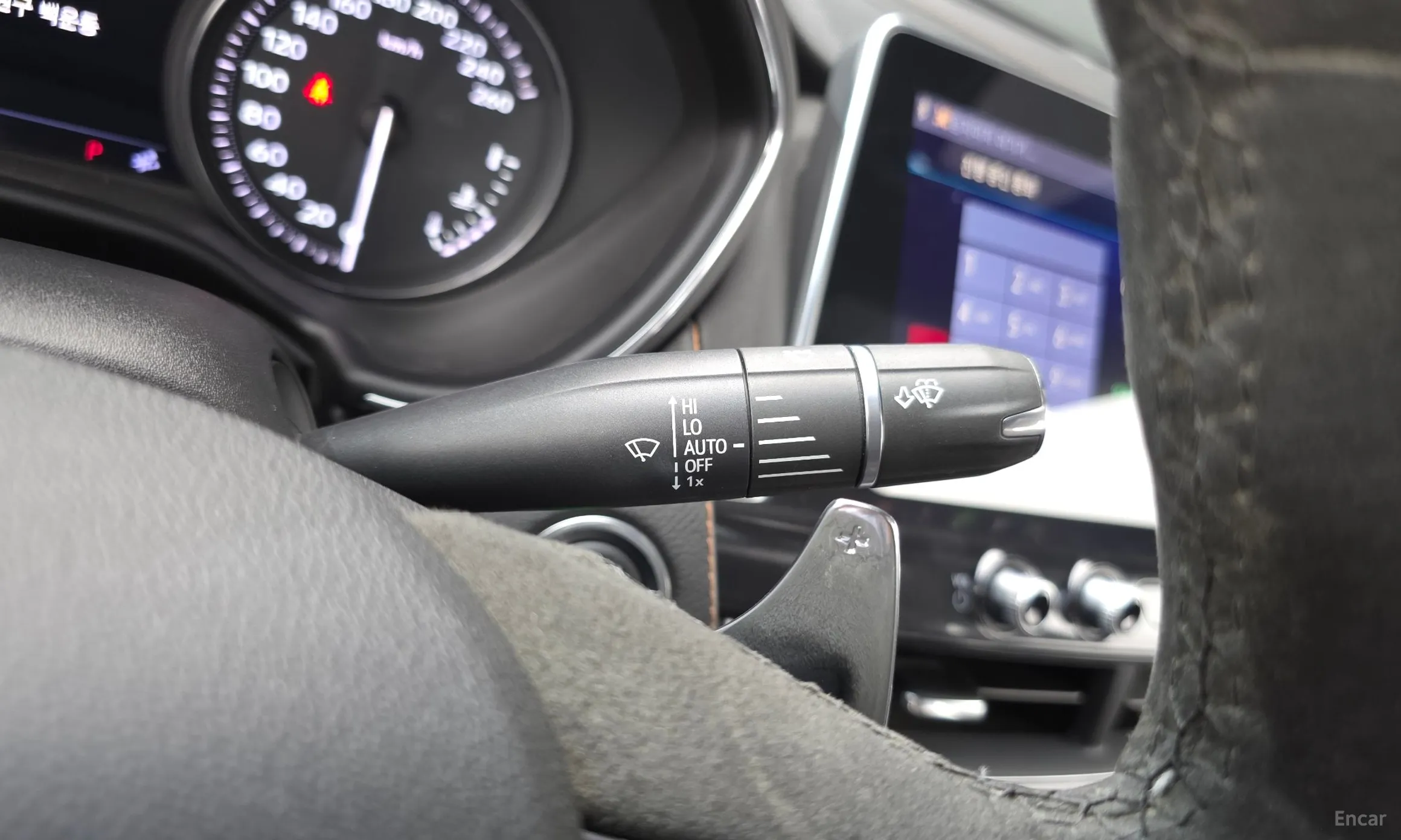 Cadillac CT5 превью 15
