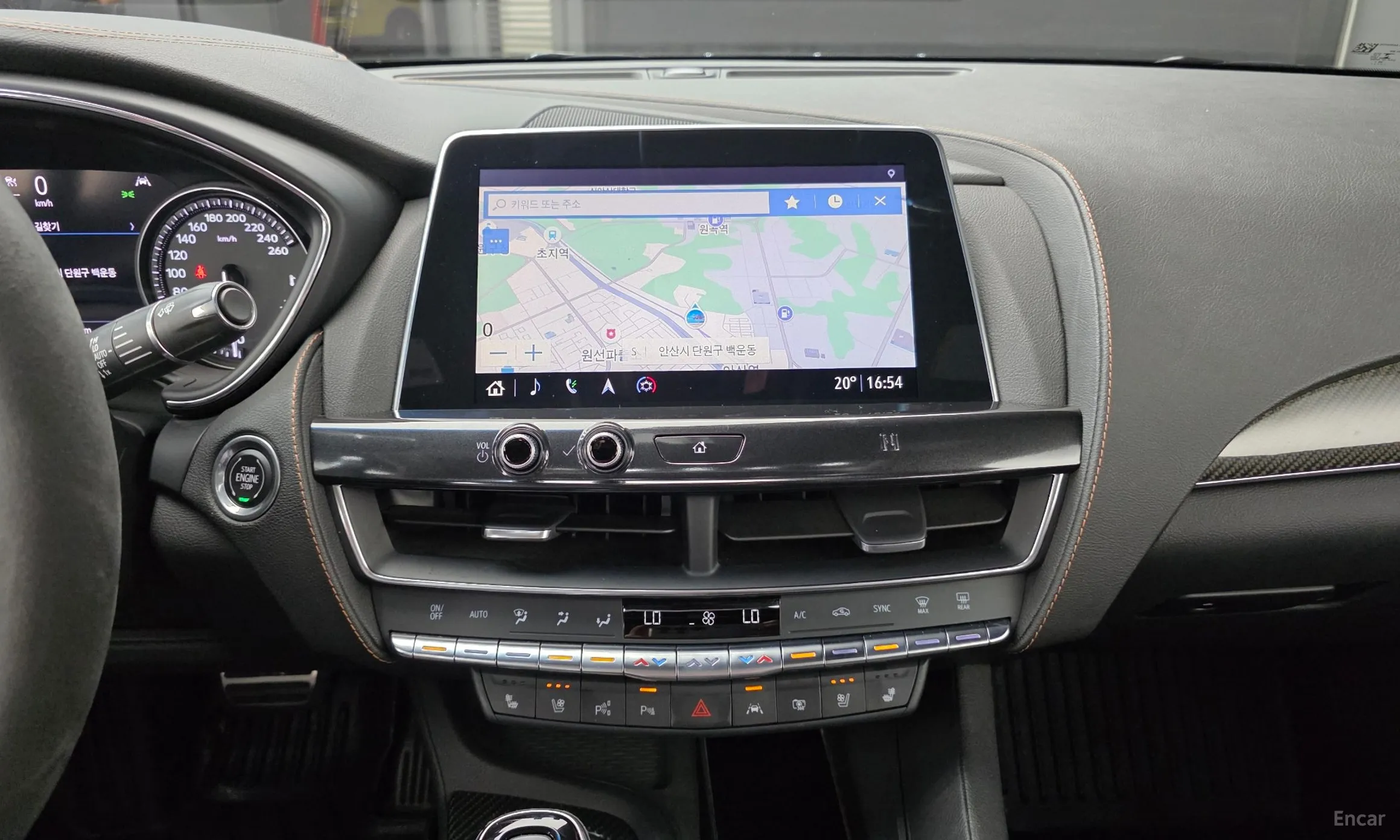 Cadillac CT5 превью 18