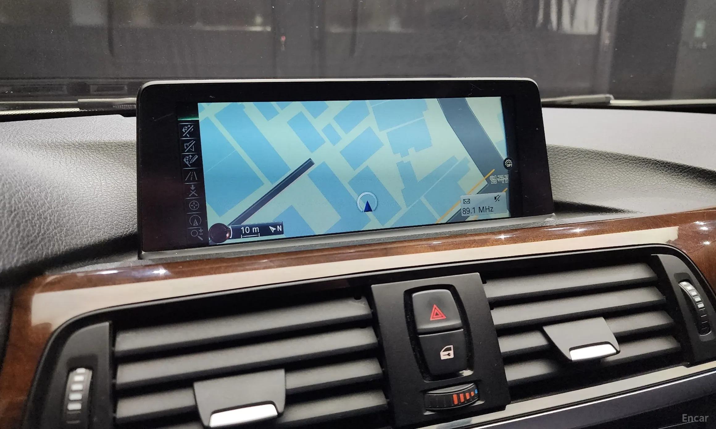 BMW 3 Series (F30) превью 15