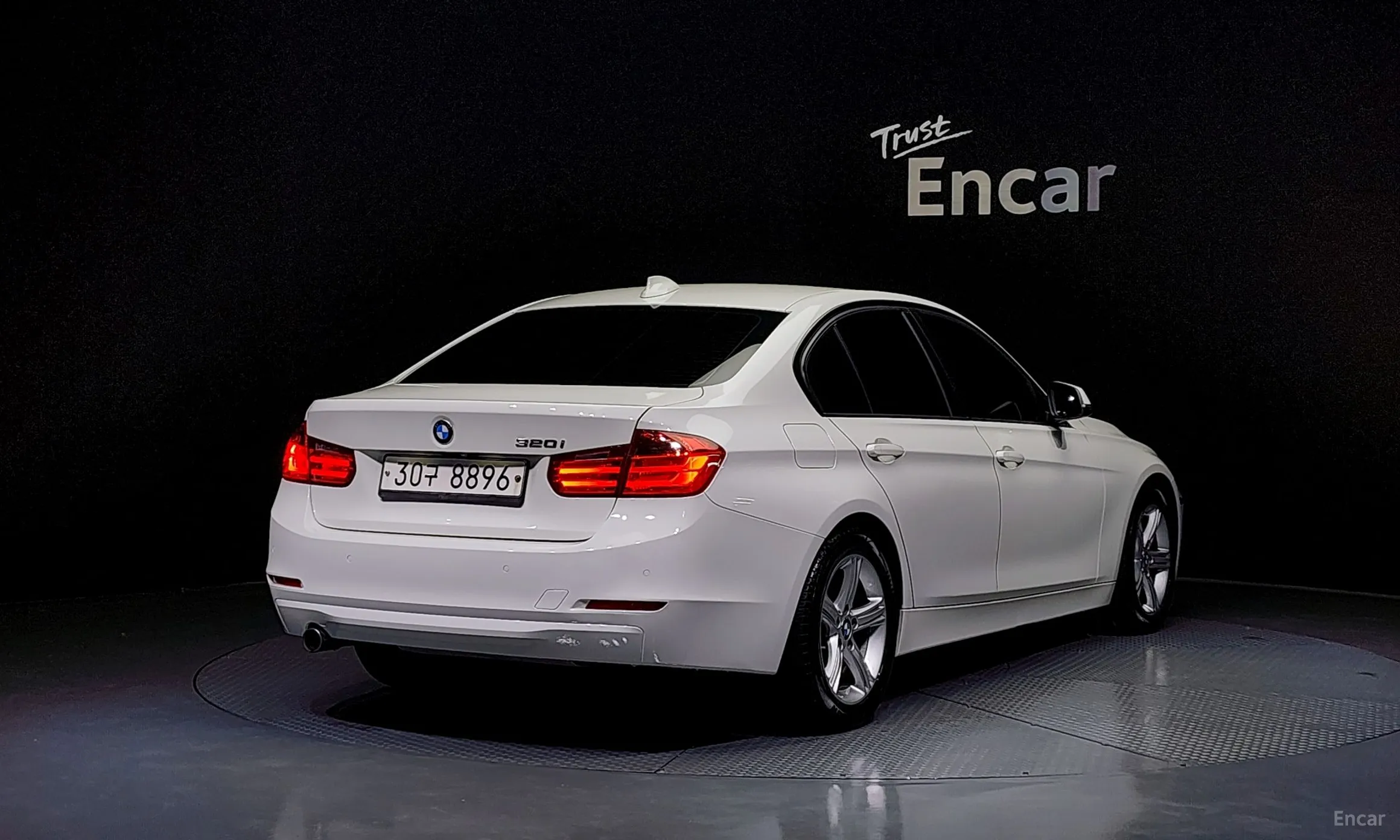 BMW 3 Series (F30)