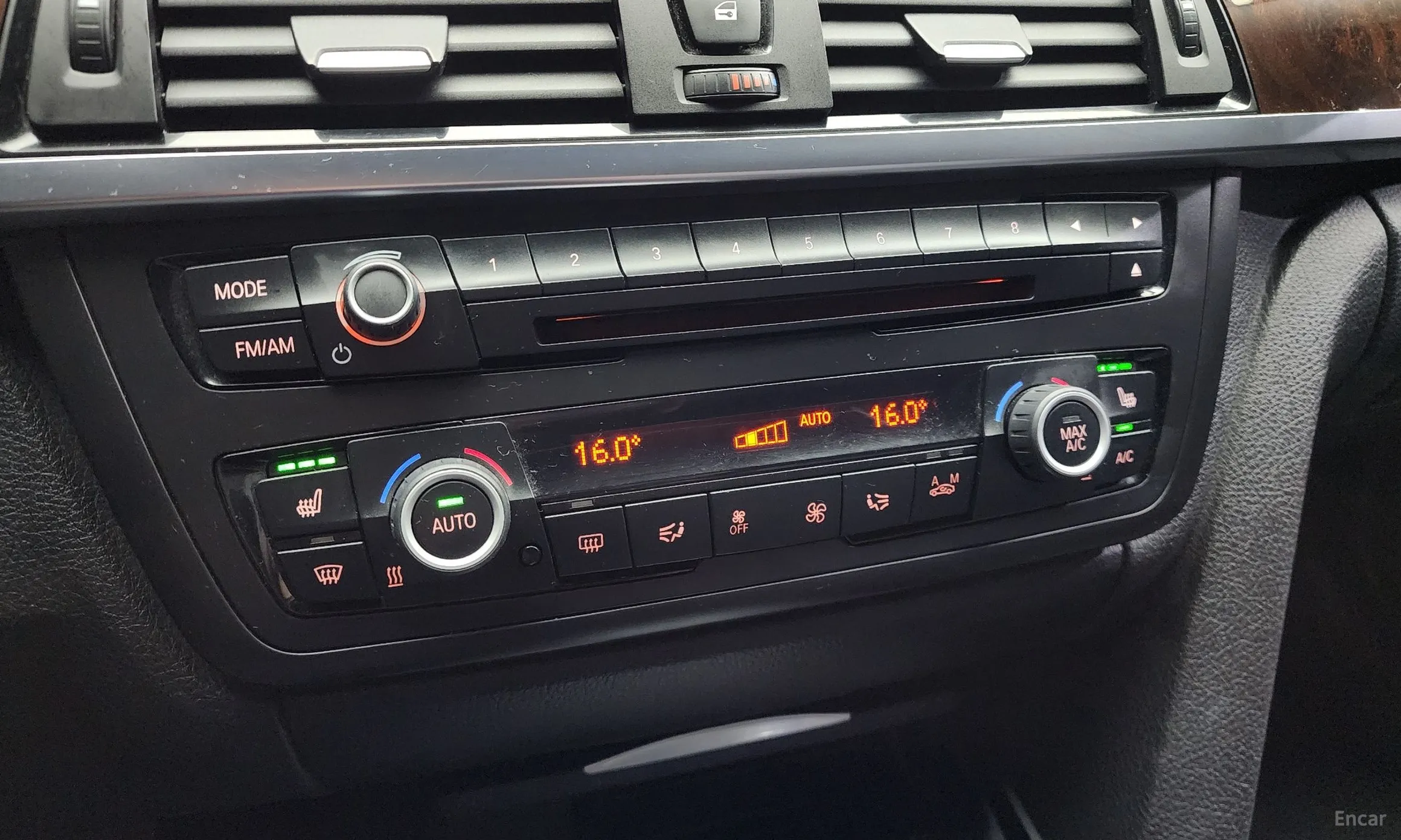 BMW 3 Series (F30) превью 18
