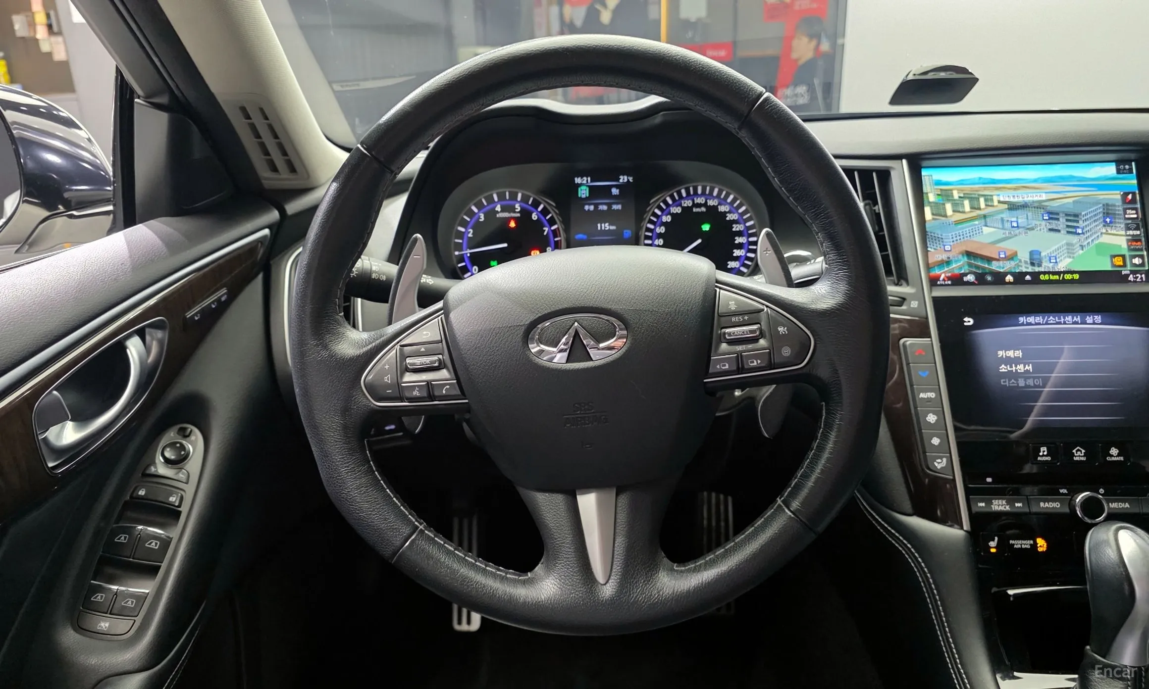 Infiniti Q50 превью 13