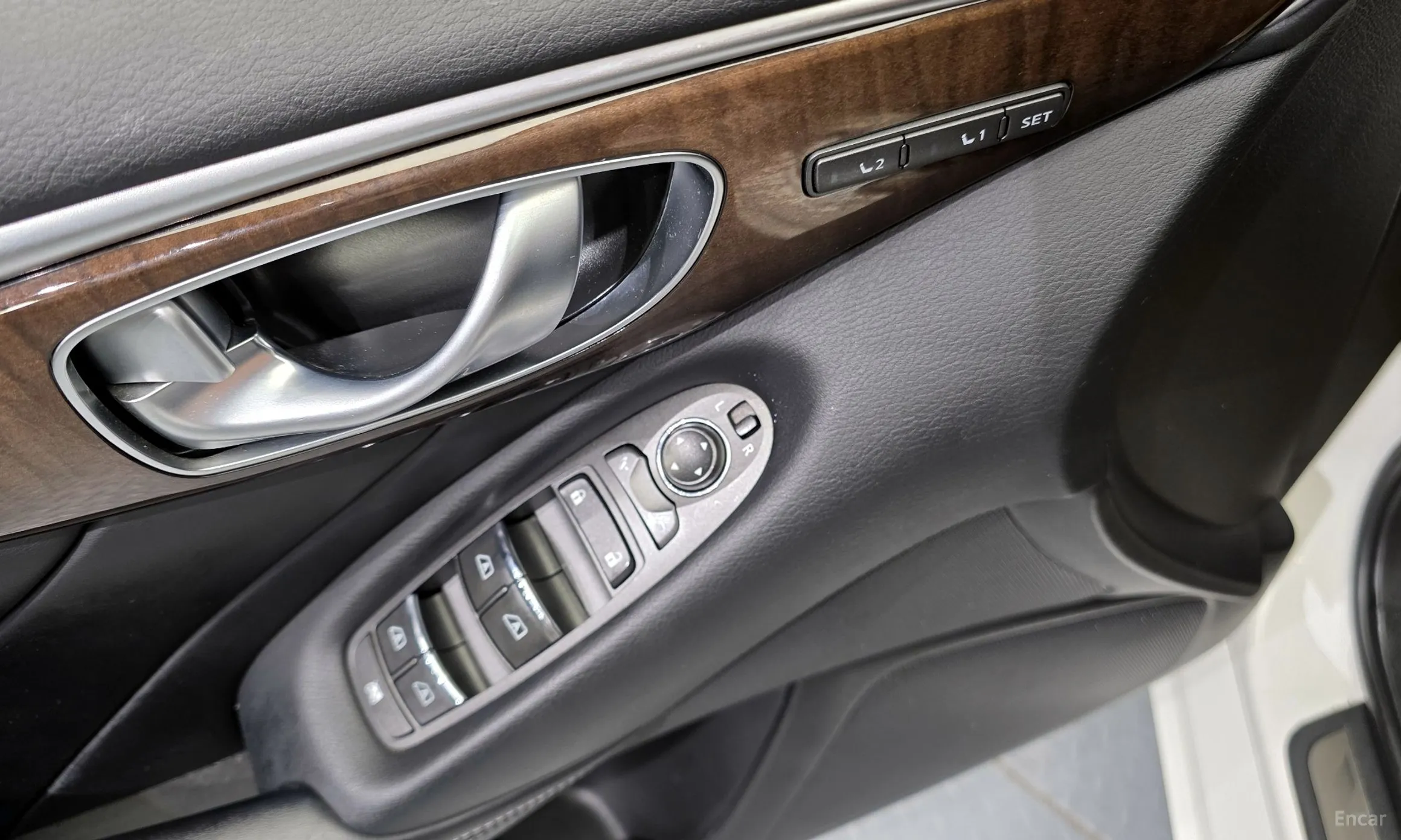 Infiniti Q50 превью 14