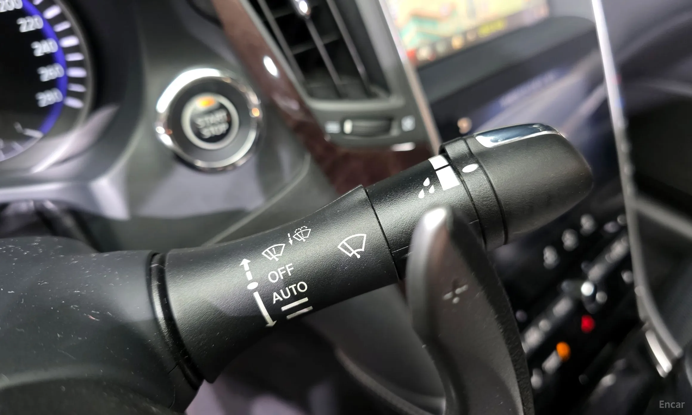 Infiniti Q50 превью 16