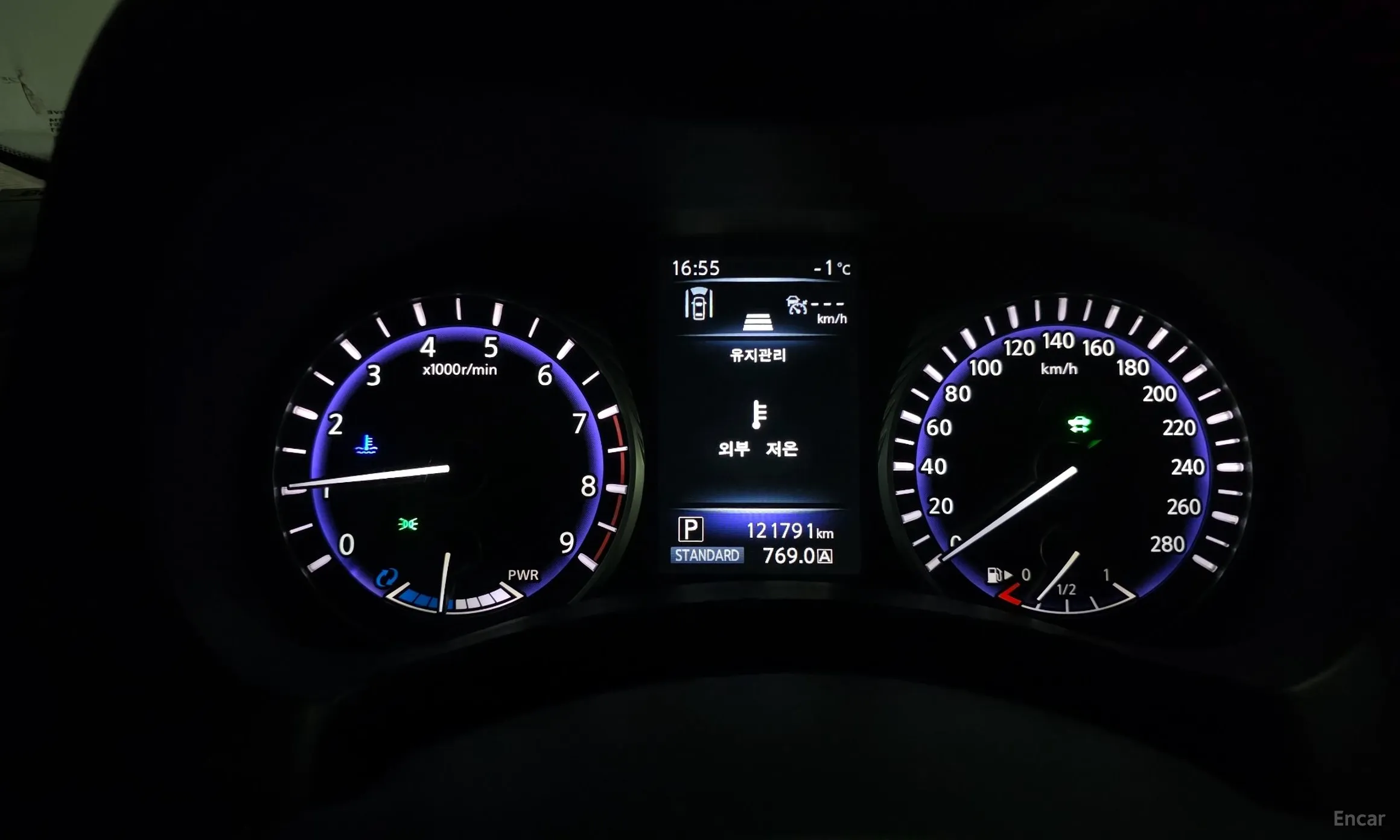 Infiniti Q50 превью 8