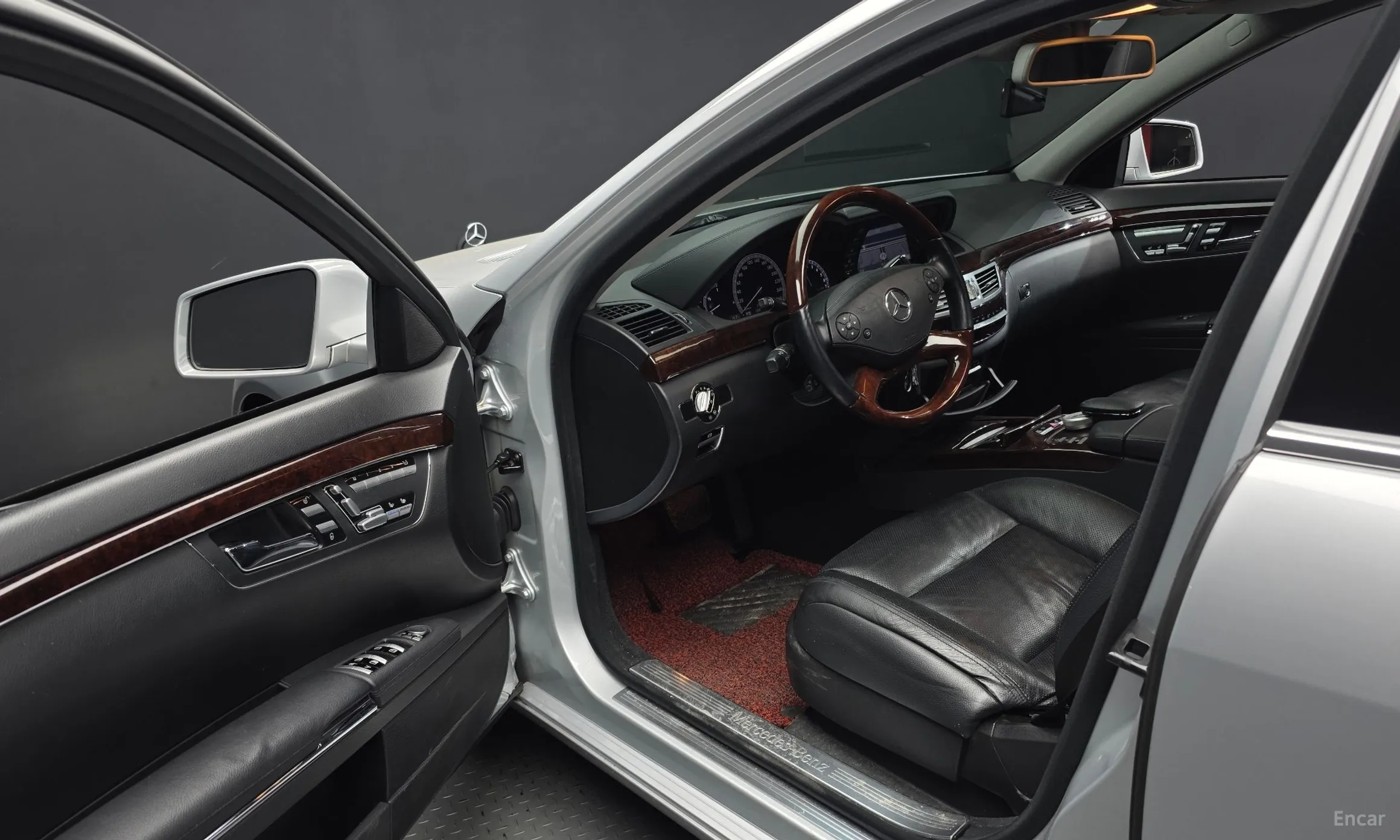 Mercedes Benz S-Class W221 превью 10